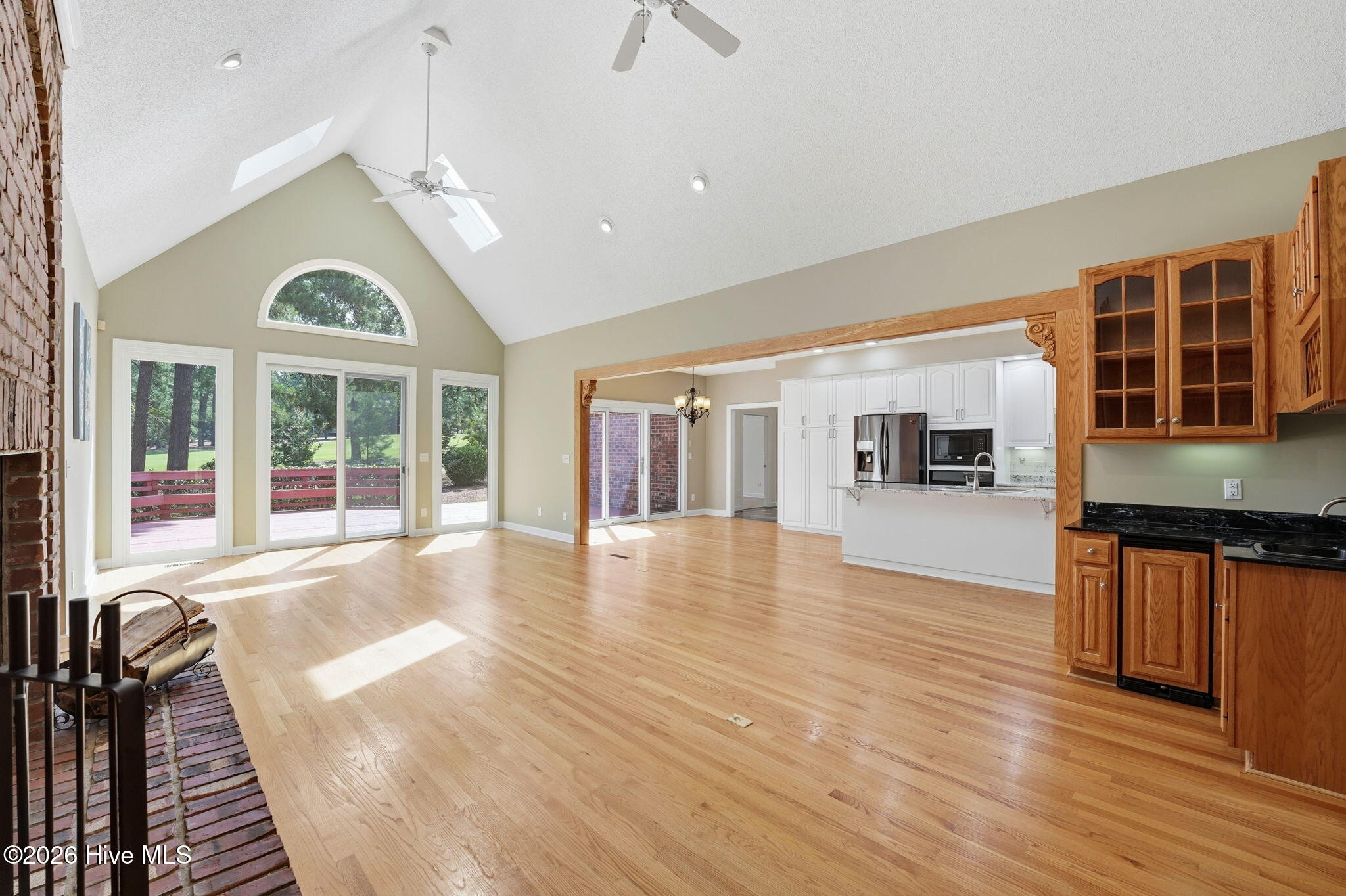 27 Mcmichael Drive Property Photo 8