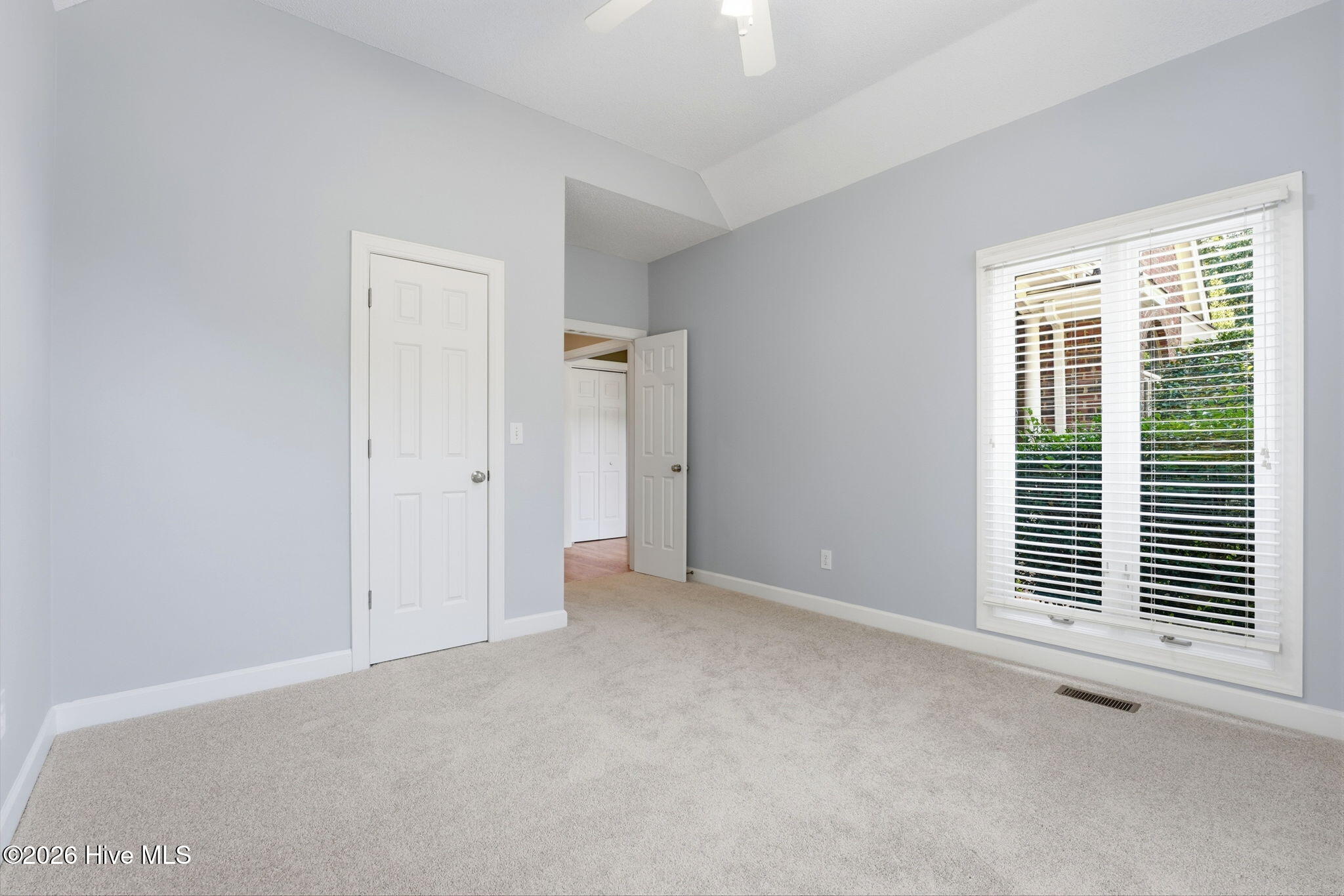 27 Mcmichael Drive Property Photo 39
