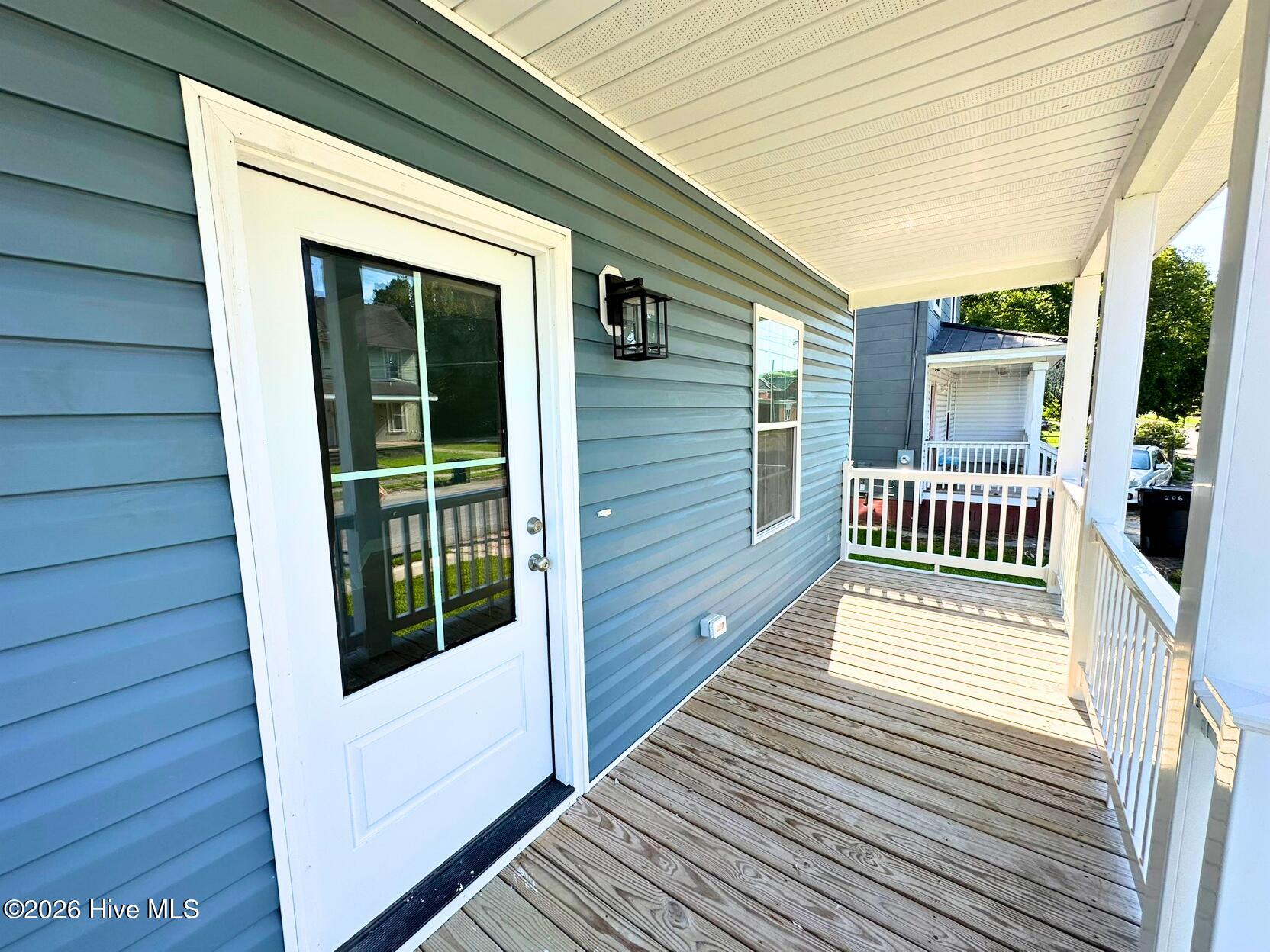 202 W Burgess Street Property Photo 5