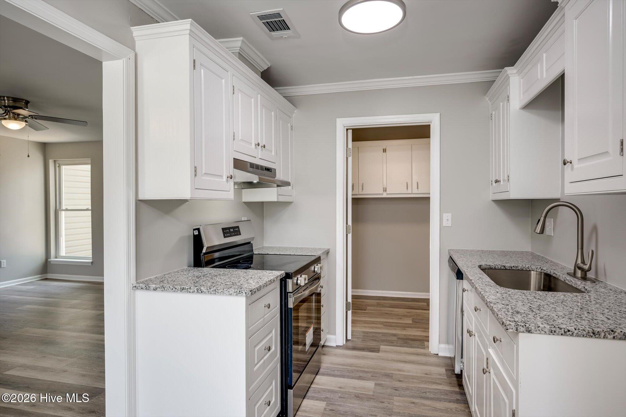 4107 Melrose Drive Property Photo 17