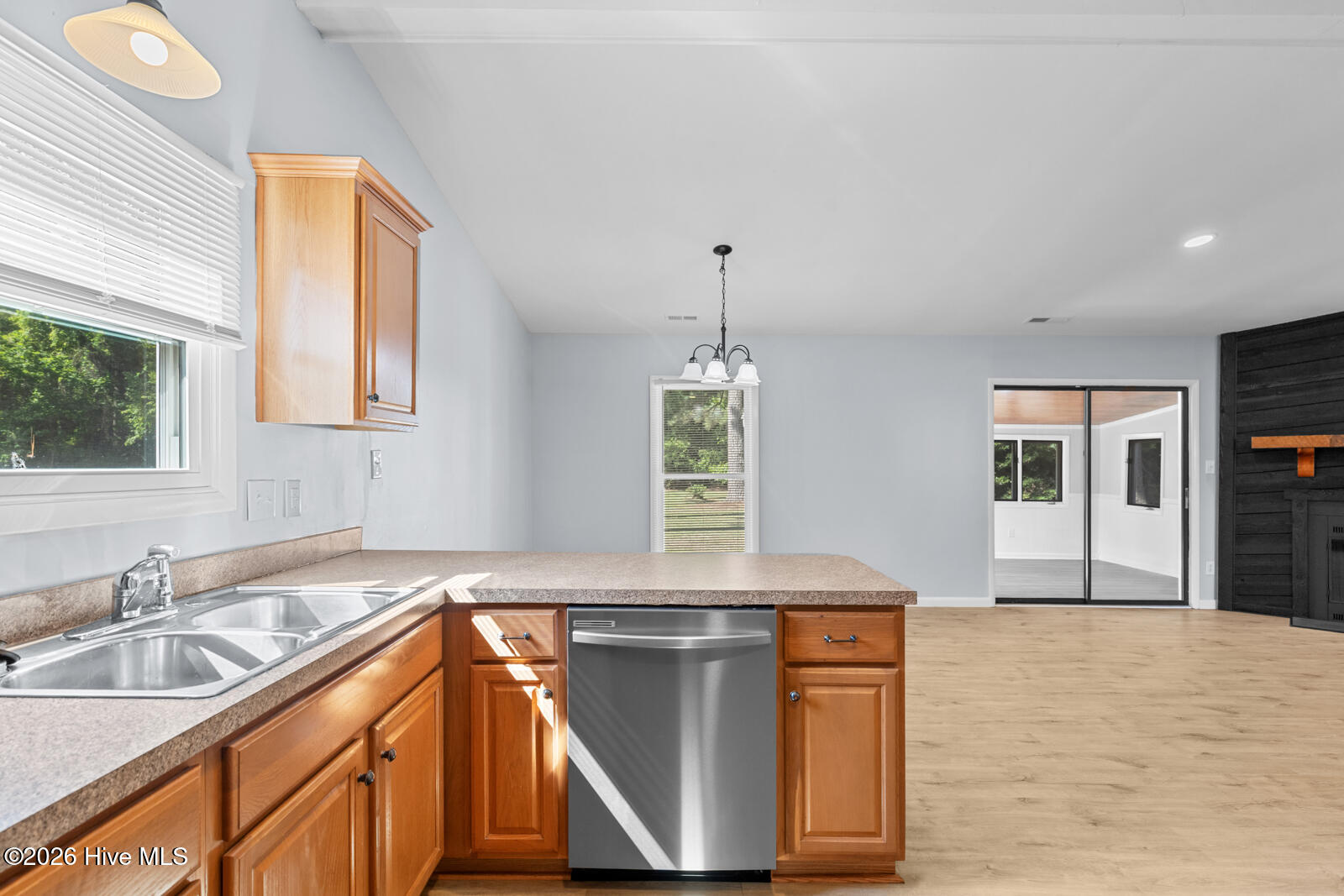 721 Shadowridge Road Property Photo 11