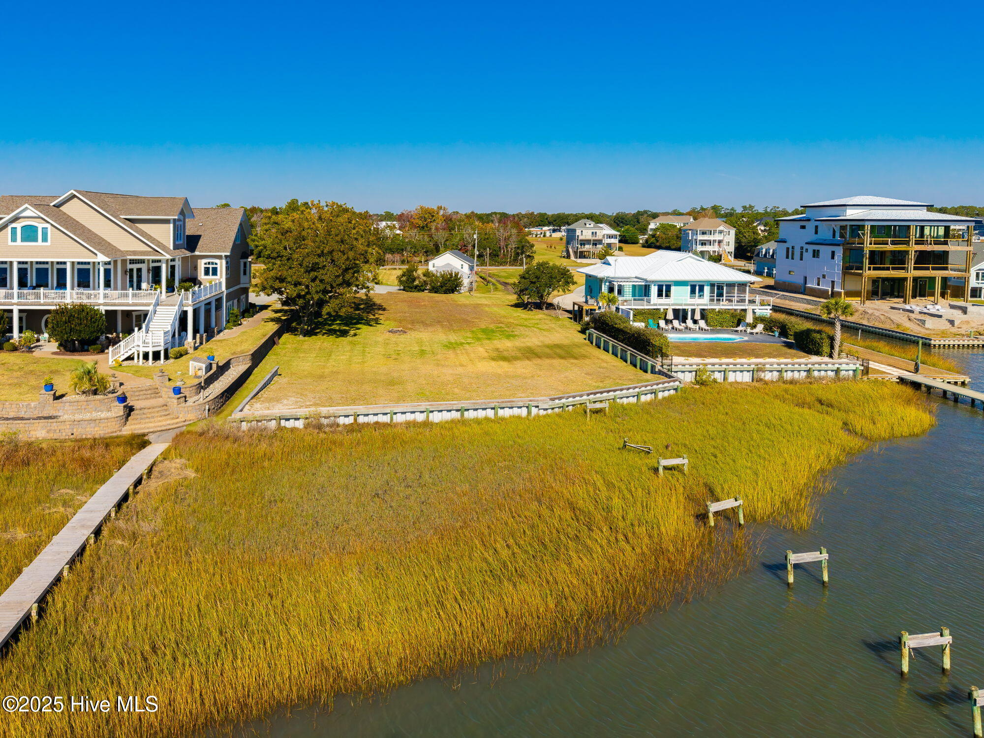 285 Live Oak Road Property Photo 6