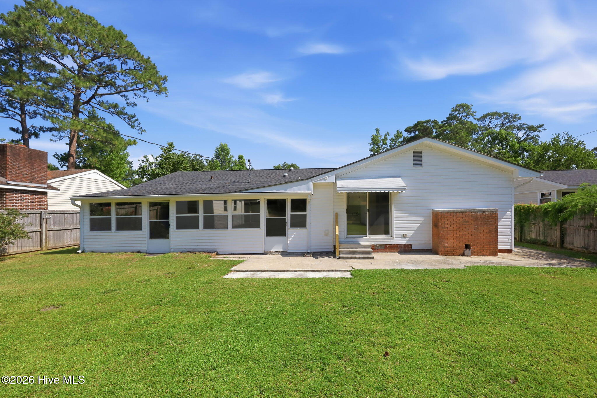 125 Bryan Boulevard Property Photo 3