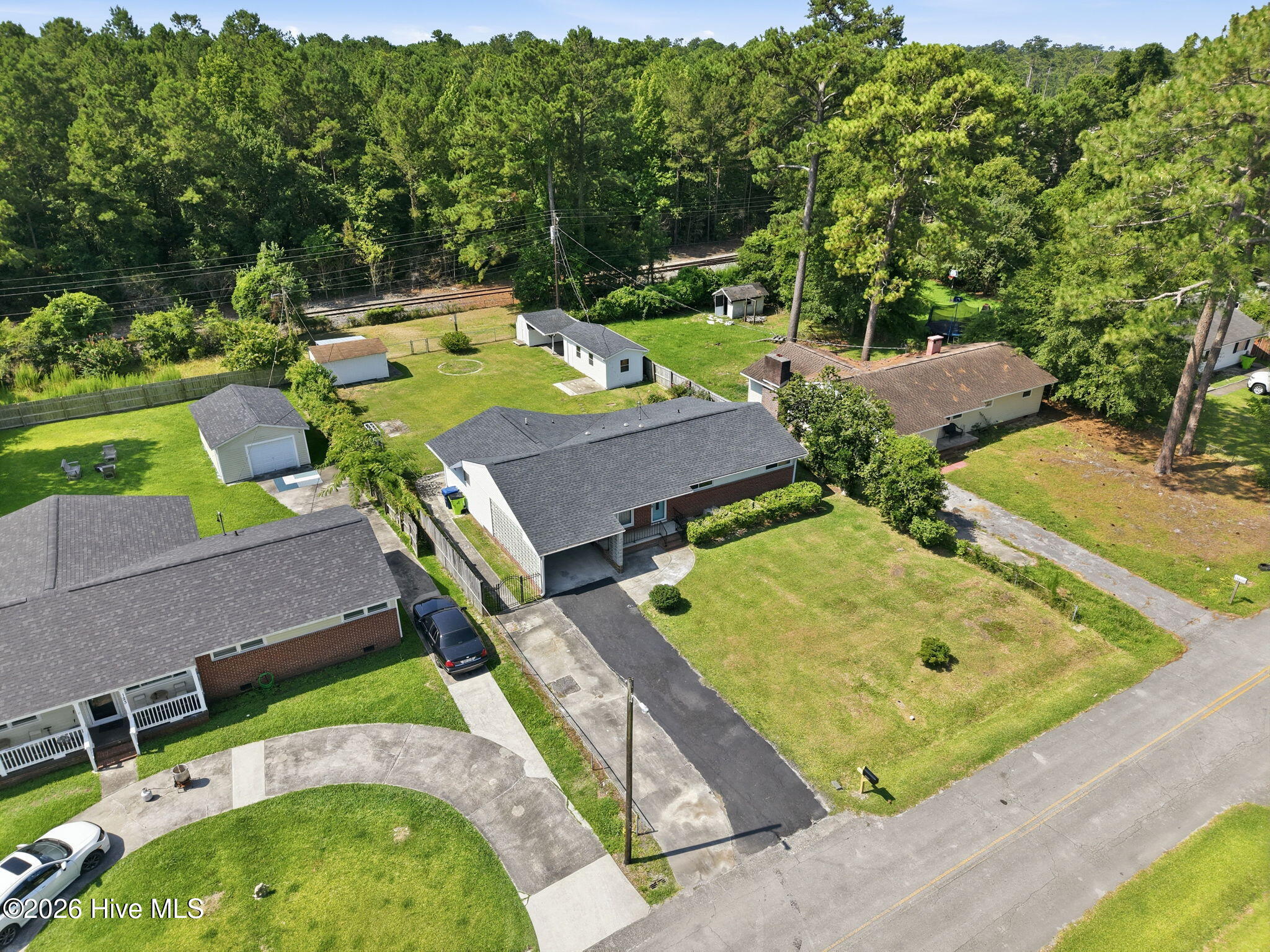 125 Bryan Boulevard Property Photo 8