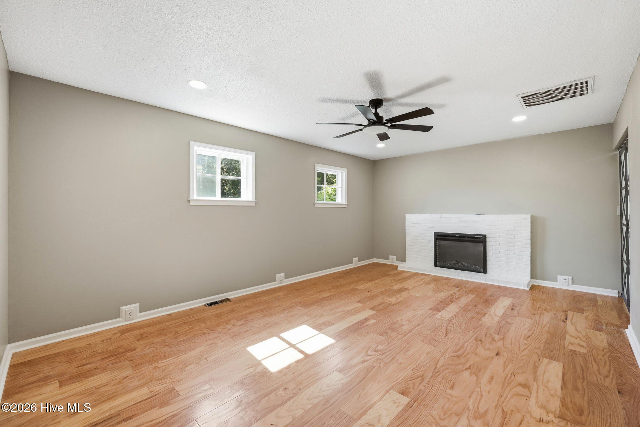 125 Bryan Boulevard Property Photo 20