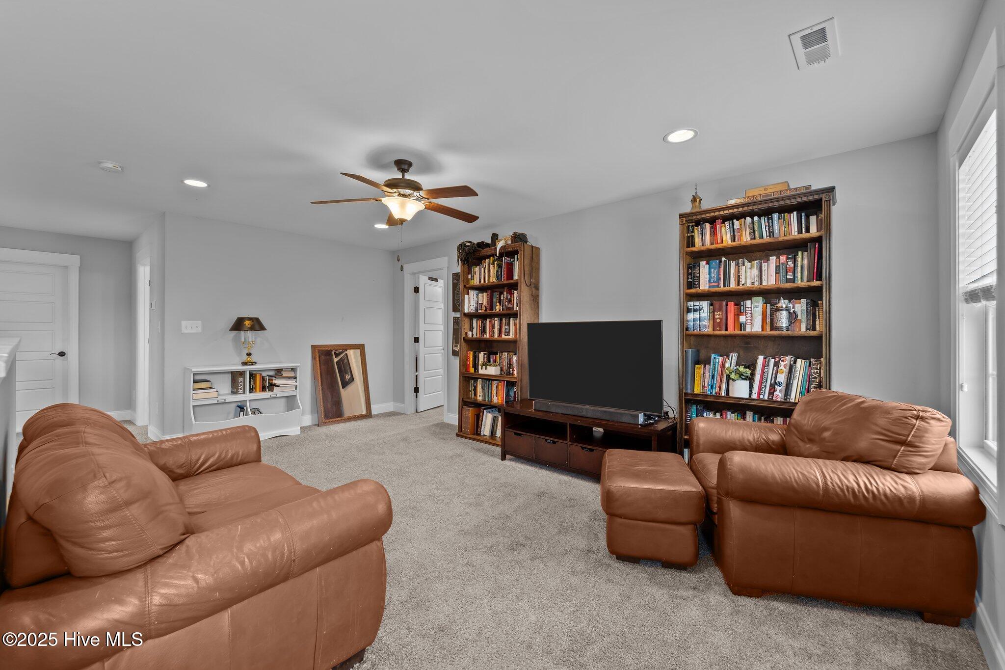 130 Amelia Drive Property Photo 33