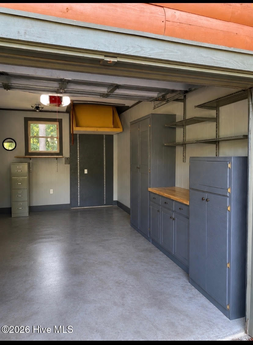 434 Upland Road Property Photo 6