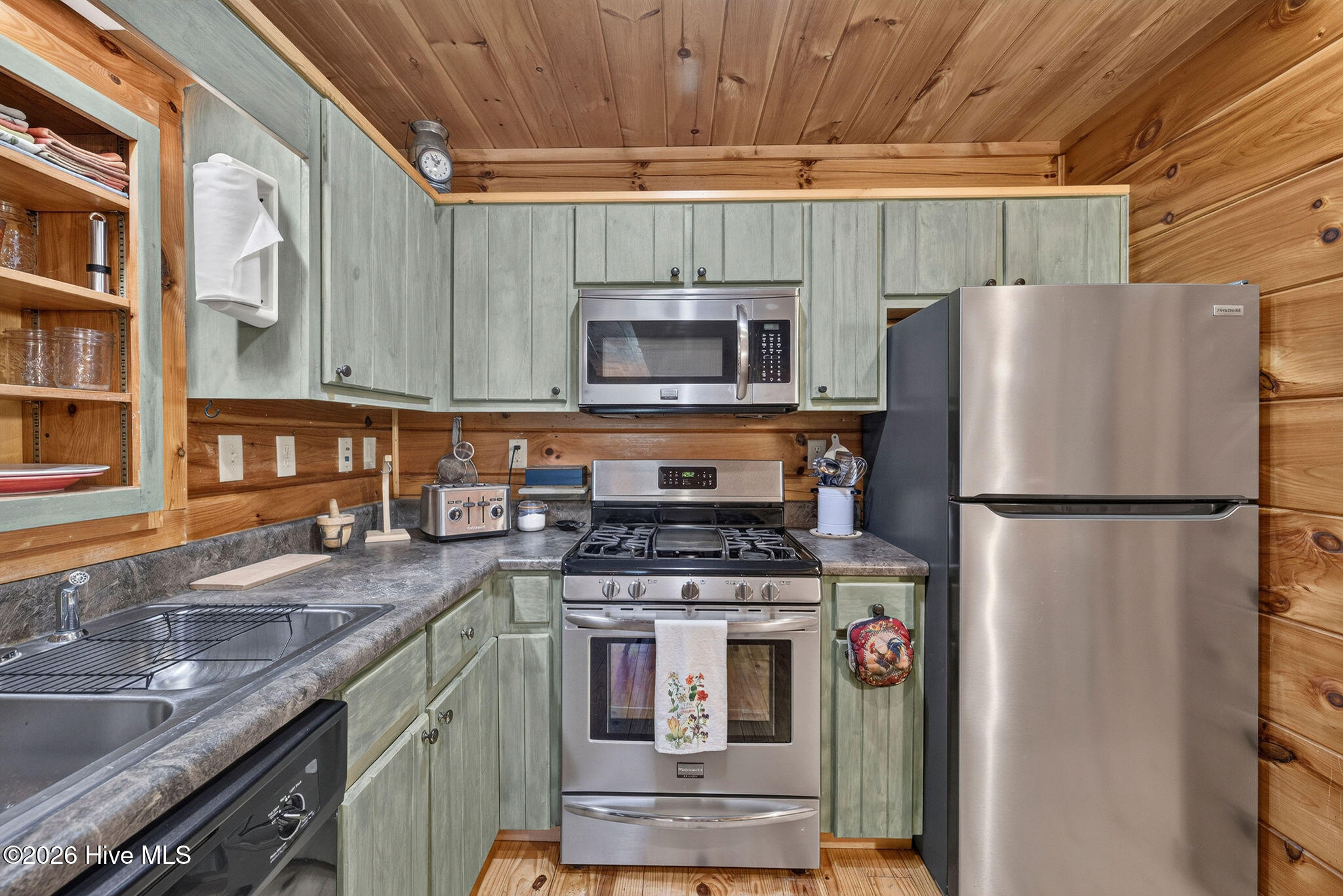 434 Upland Road Property Photo 13