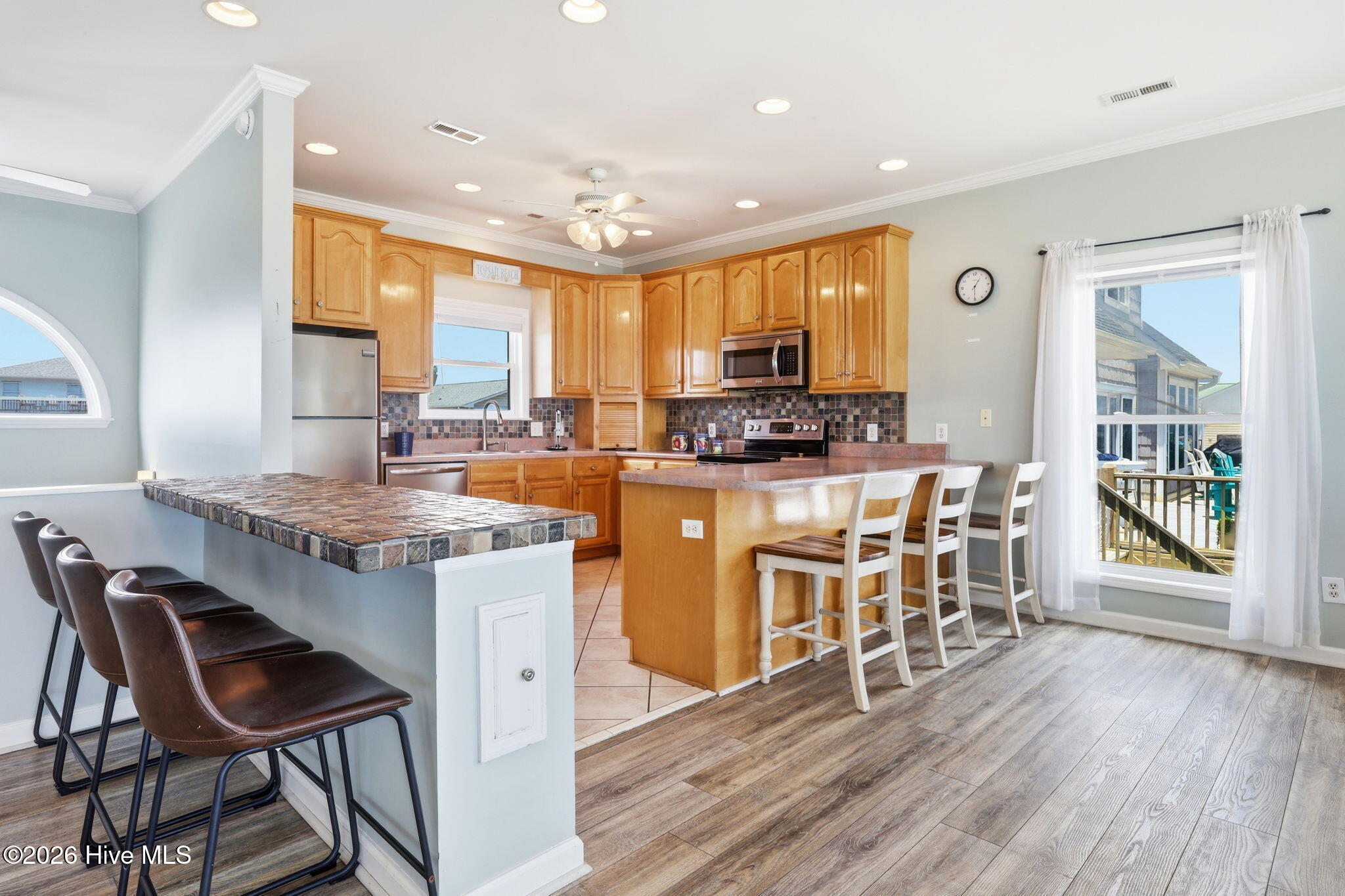 266 Sea Shore Drive Property Photo 12