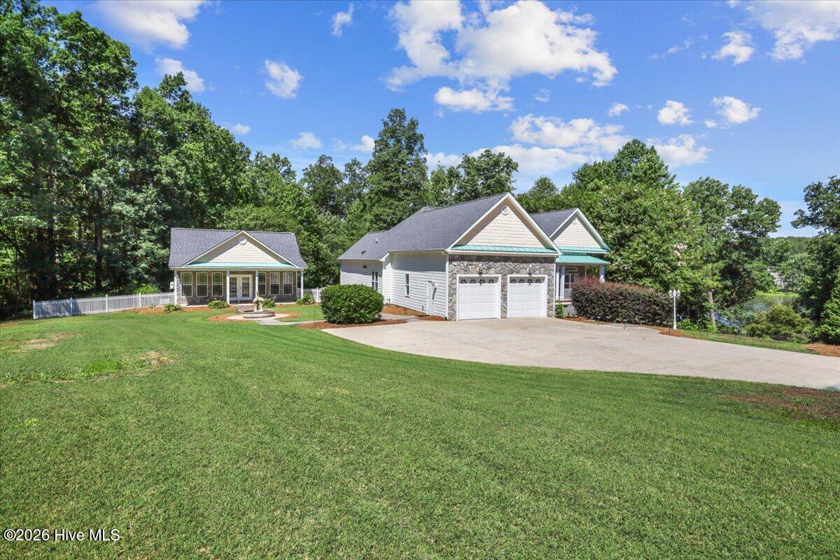 295 Brady Drive Property Photo 2