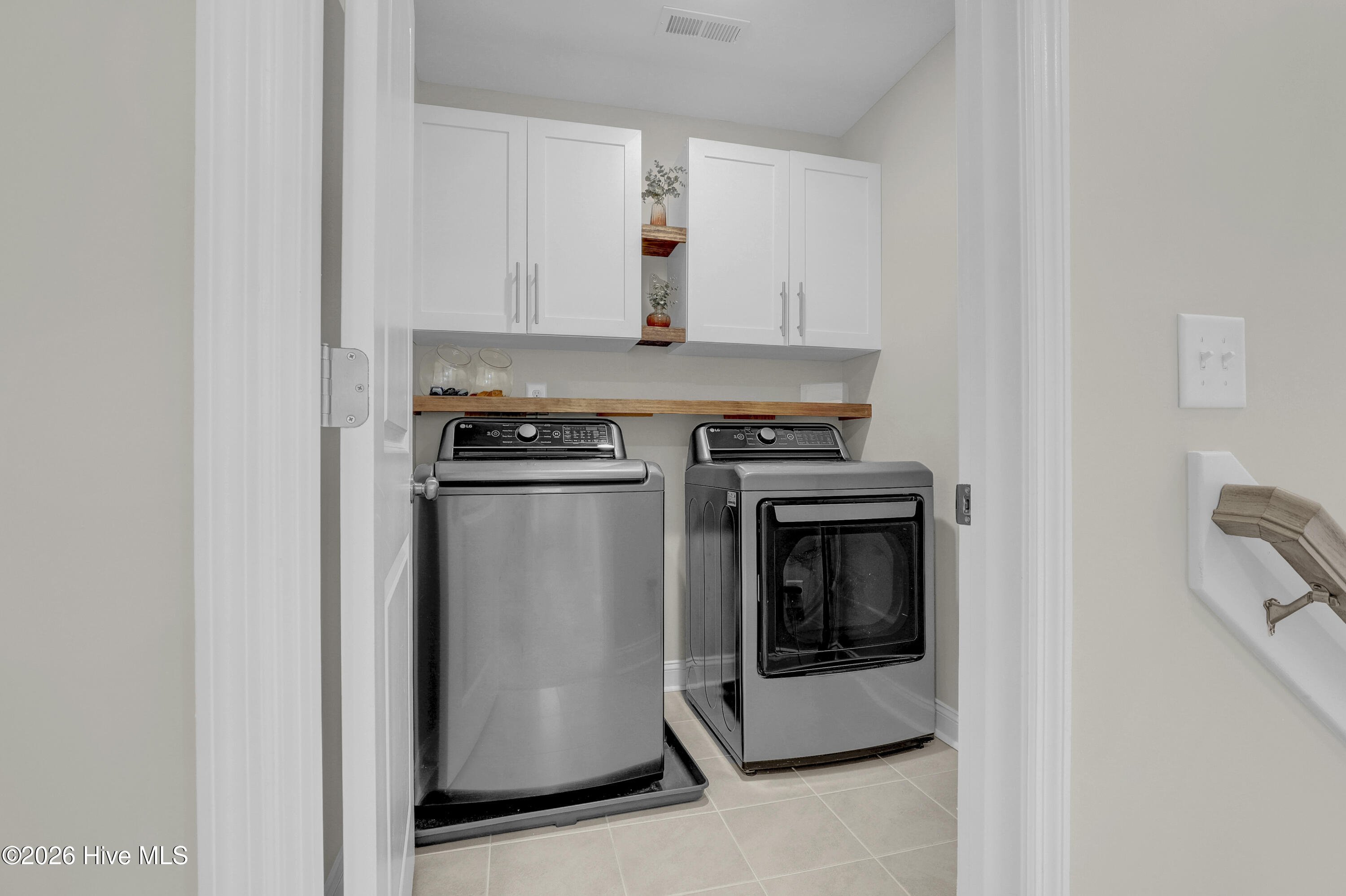821 Cooke Drive Property Photo 13