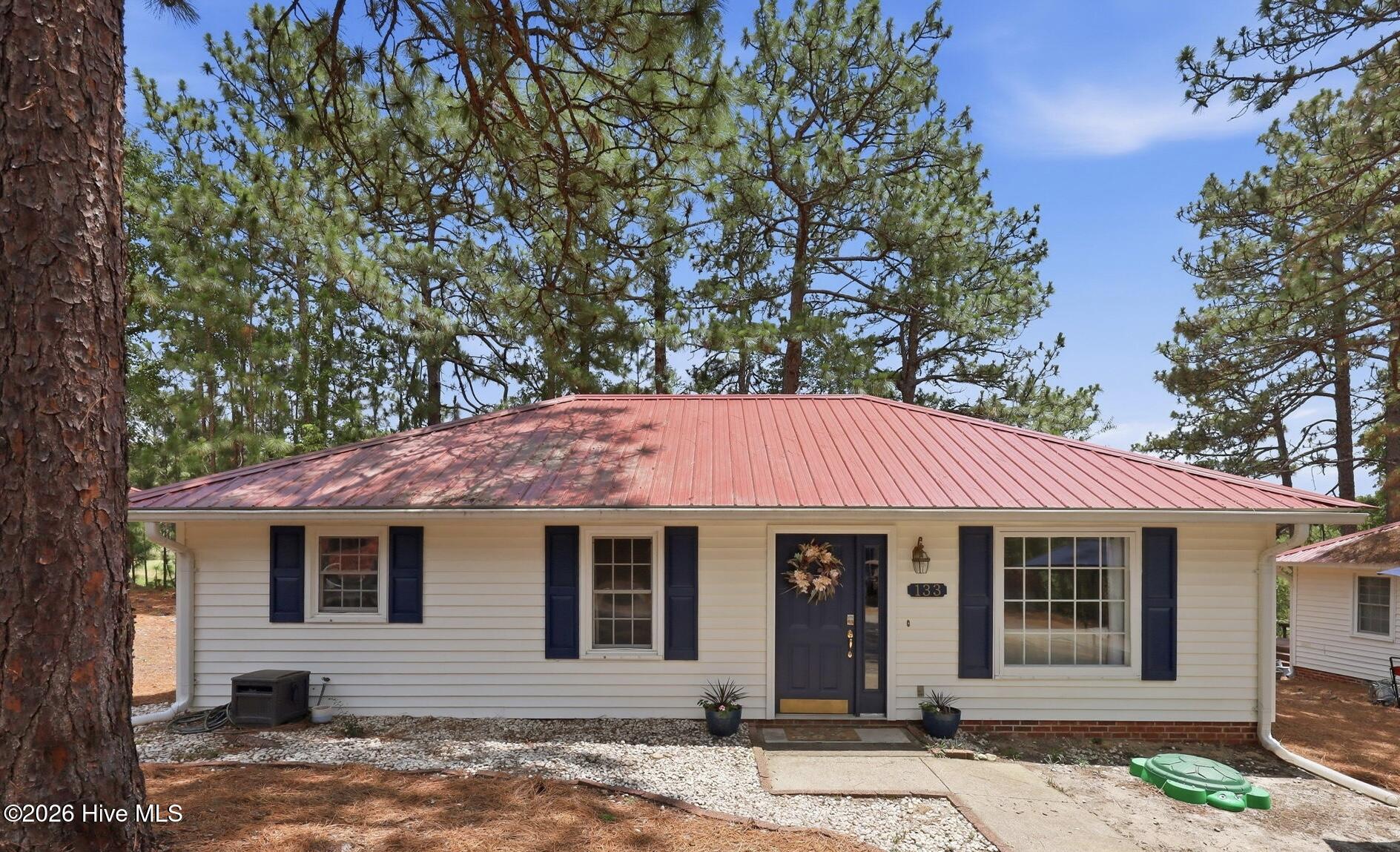 133 Villa Drive Property Photo 1