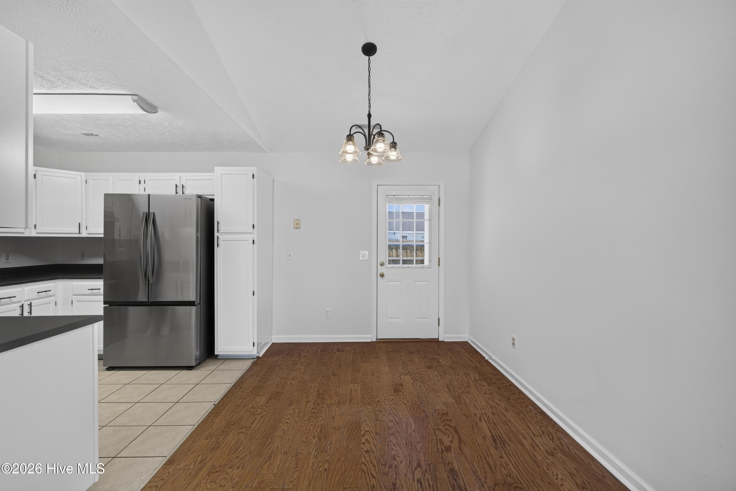 806 Saddle Point Property Photo 7