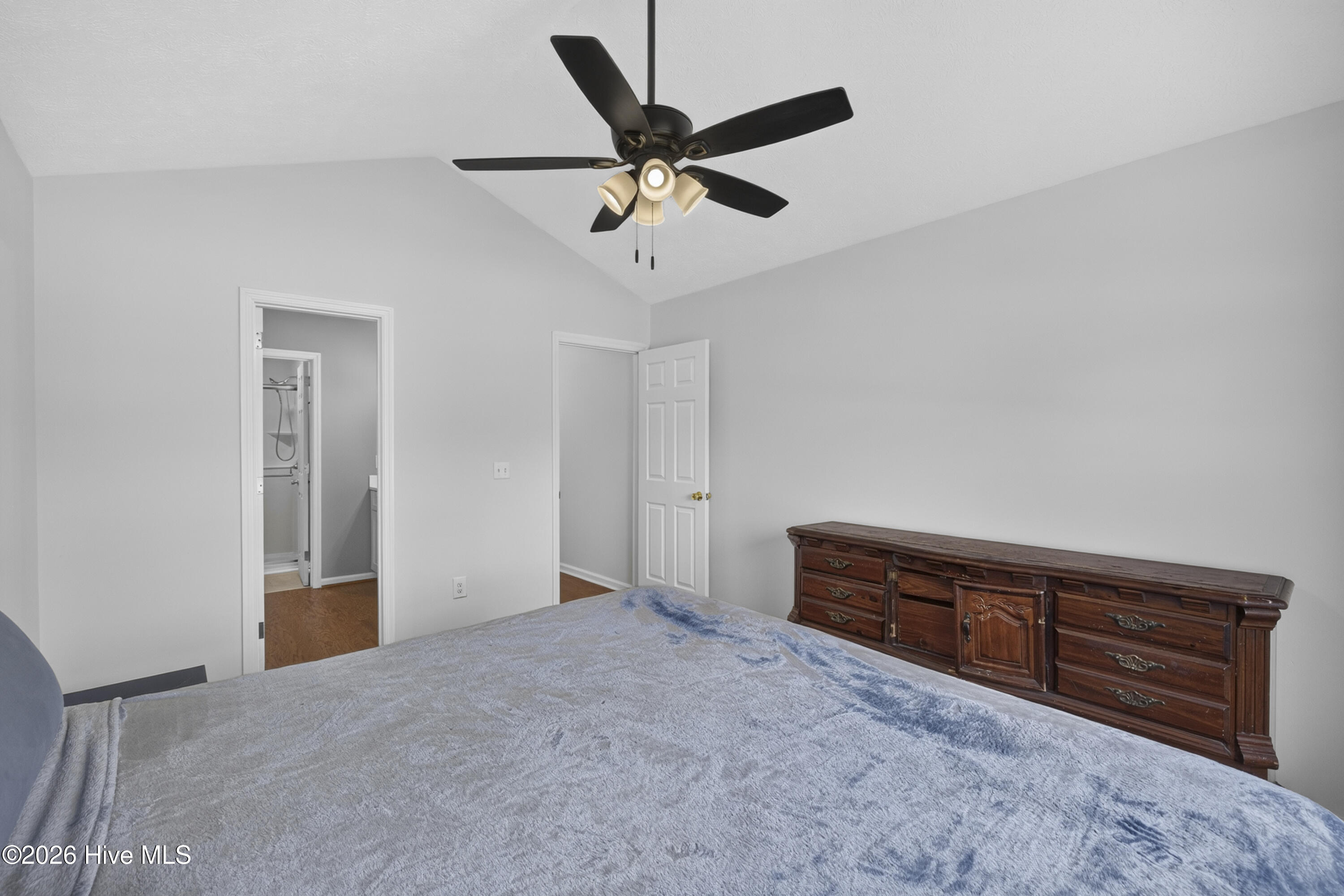 806 Saddle Point Property Photo 10