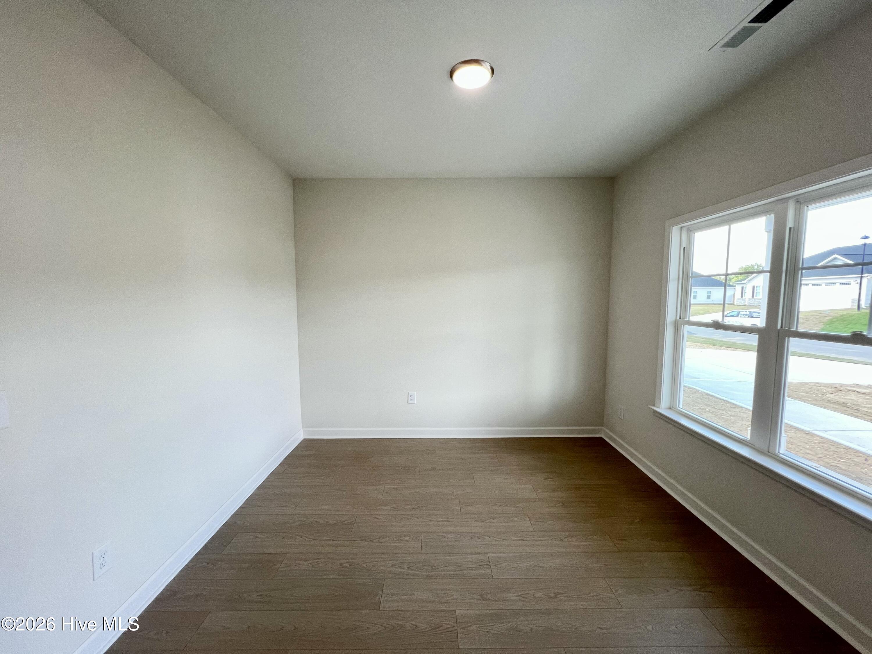 310 Creeks Edge Drive Property Photo 9