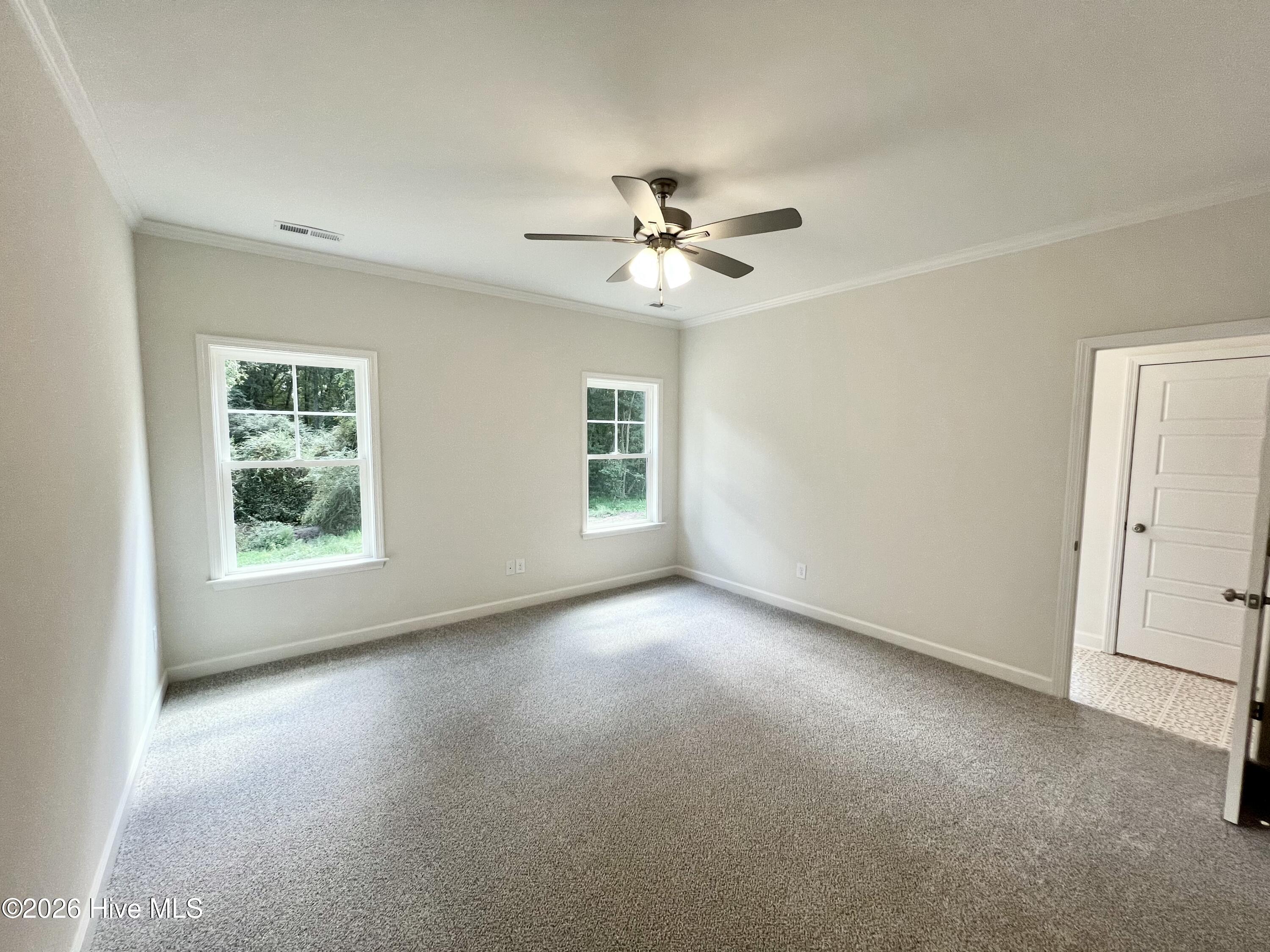 310 Creeks Edge Drive Property Photo 10