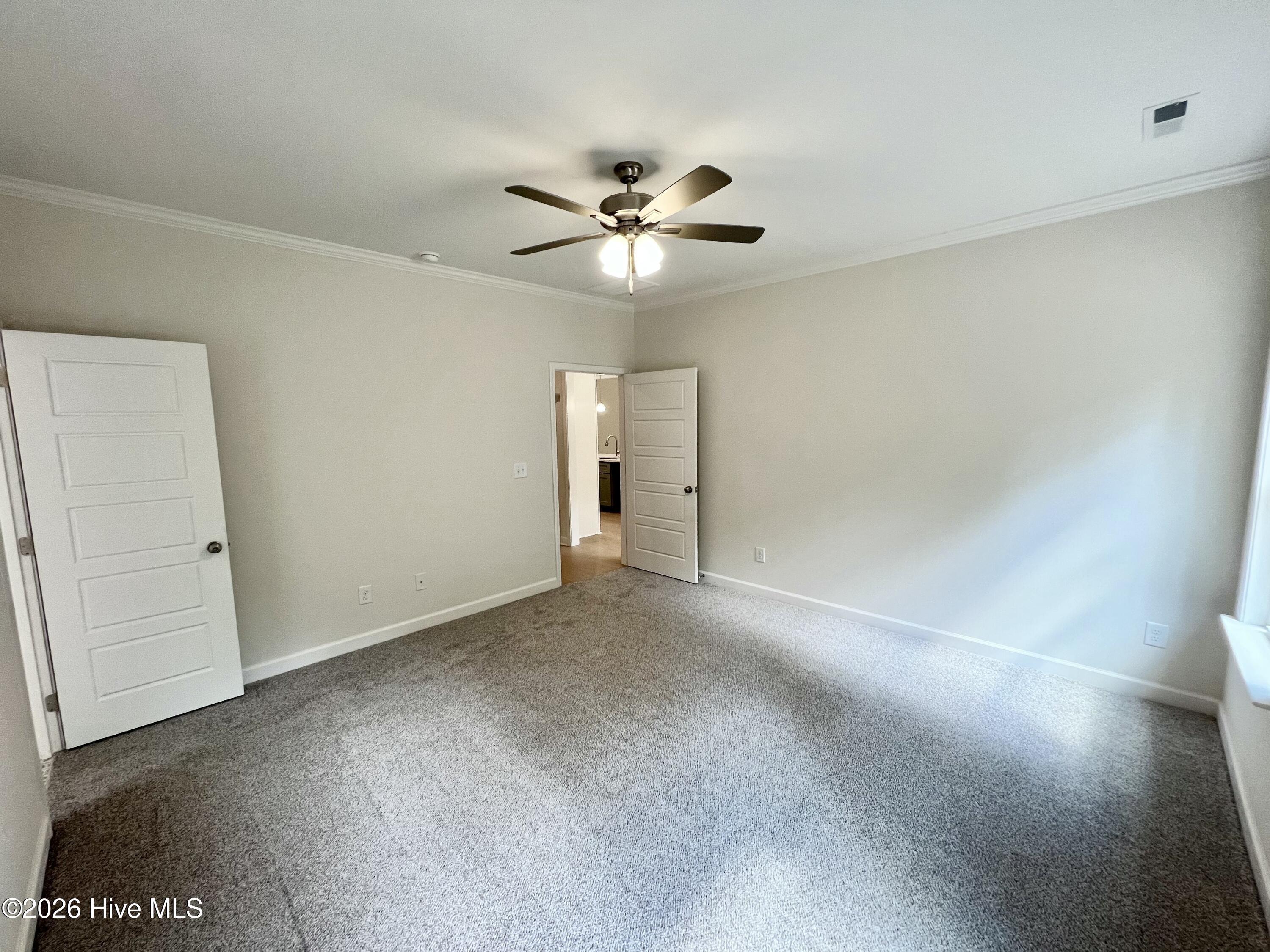 310 Creeks Edge Drive Property Photo 11
