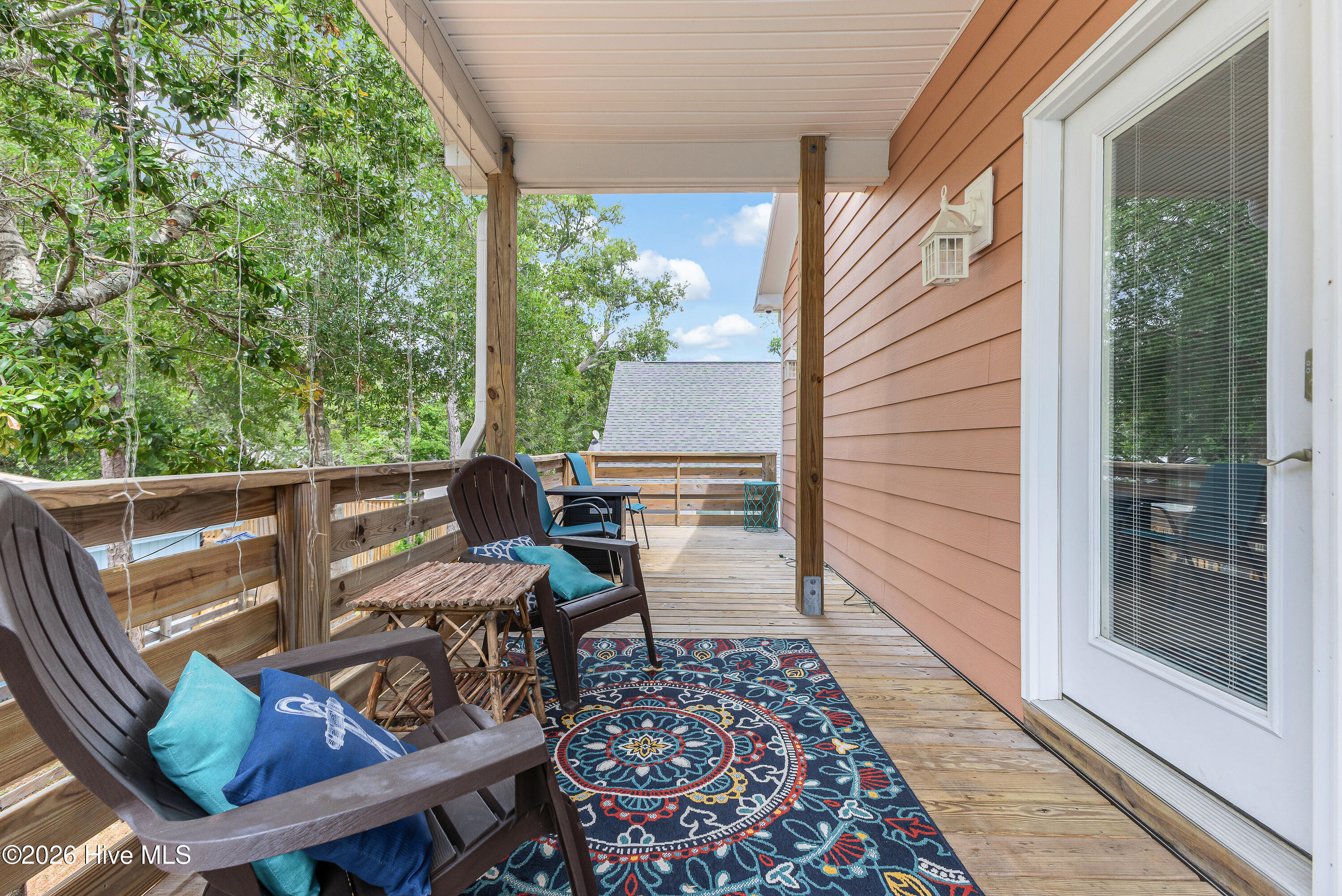 2602 E Oak Island Drive Property Photo 38