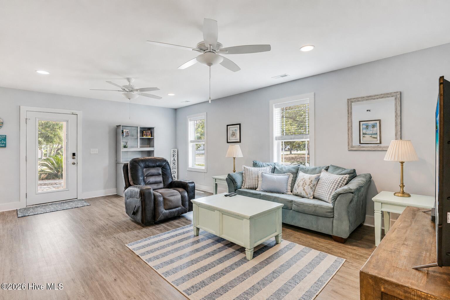 2602 E Oak Island Drive Property Photo 40