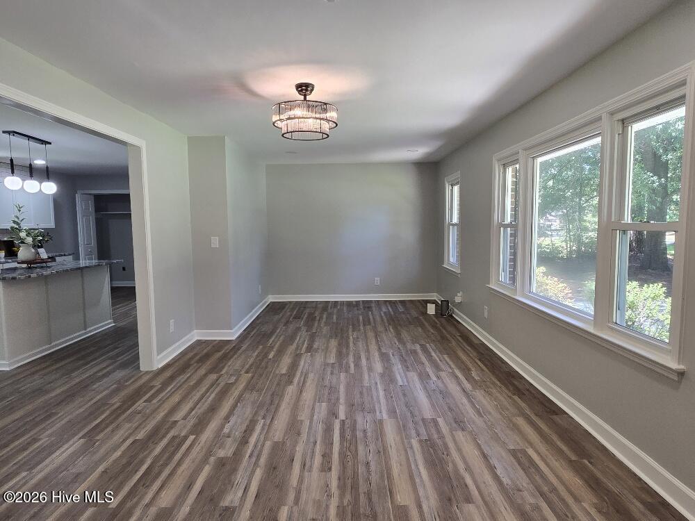 503 Covington Drive Property Photo 6