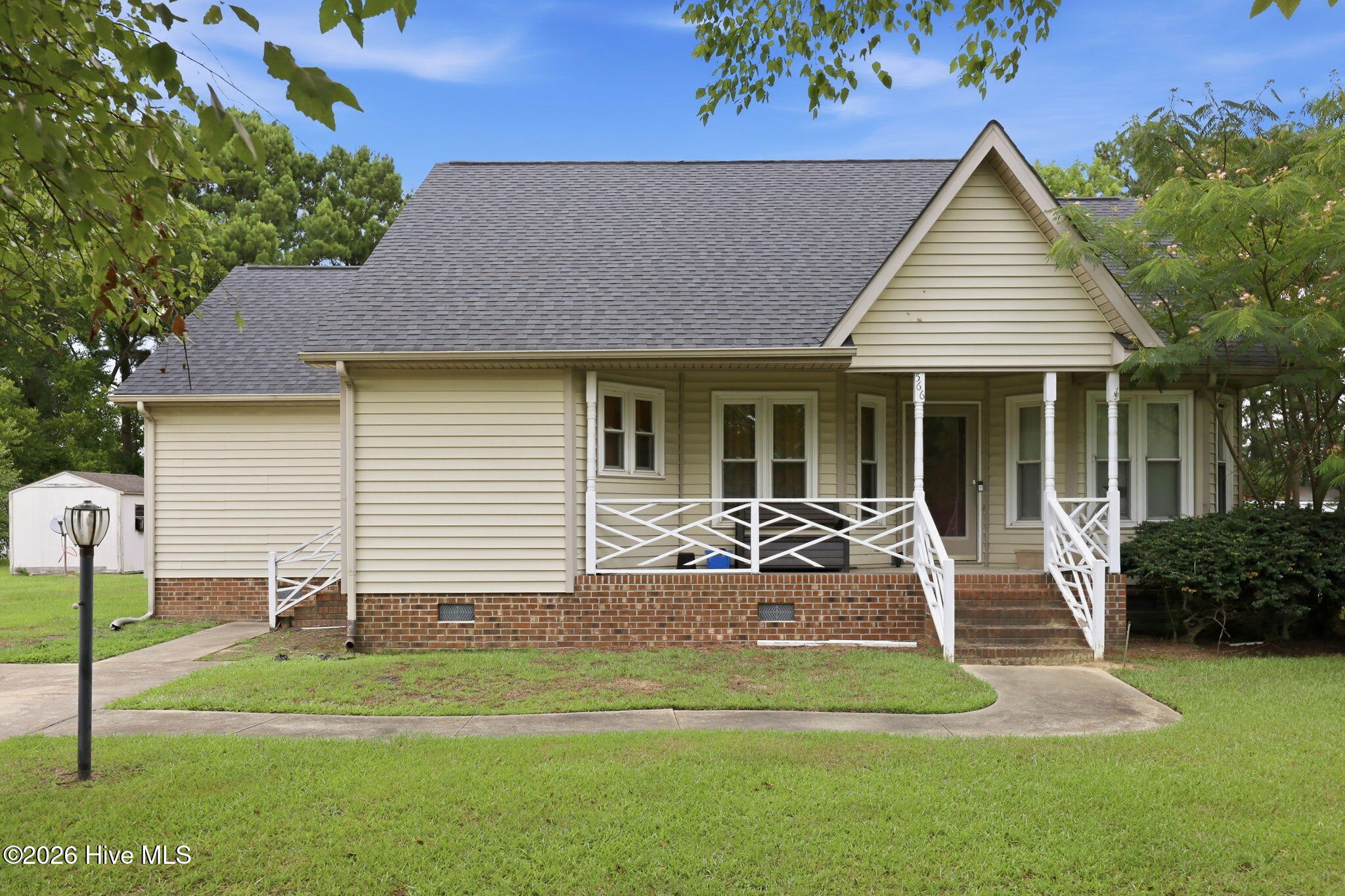 566 Ridge Drive Property Photo 1