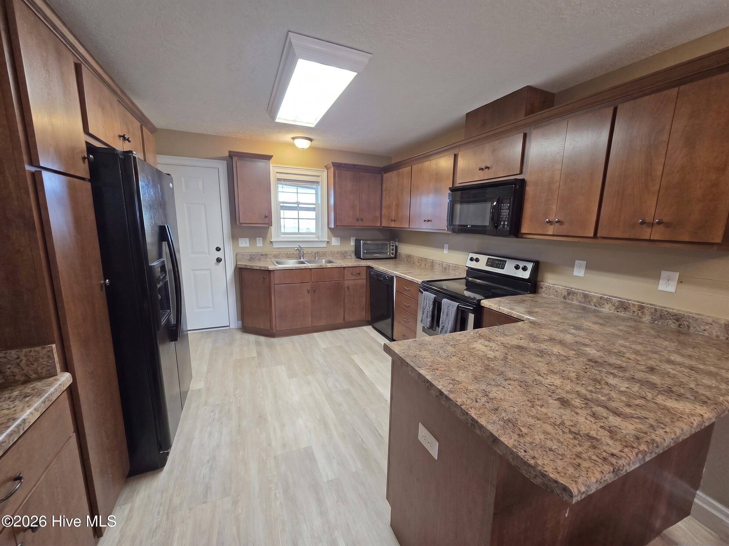 6102 Village West Lane Property Photo 3