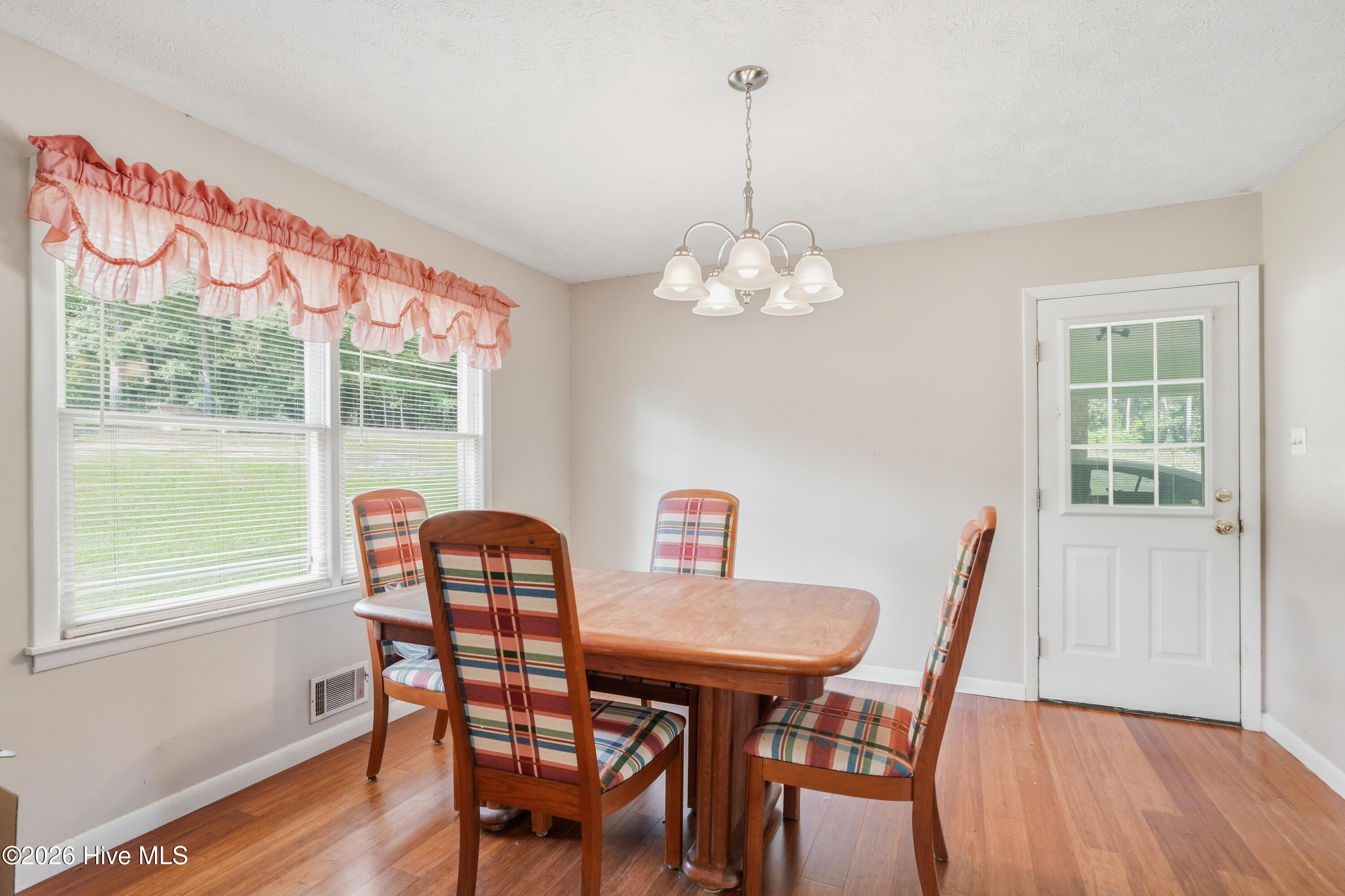 110 Toole Circle Property Photo 6