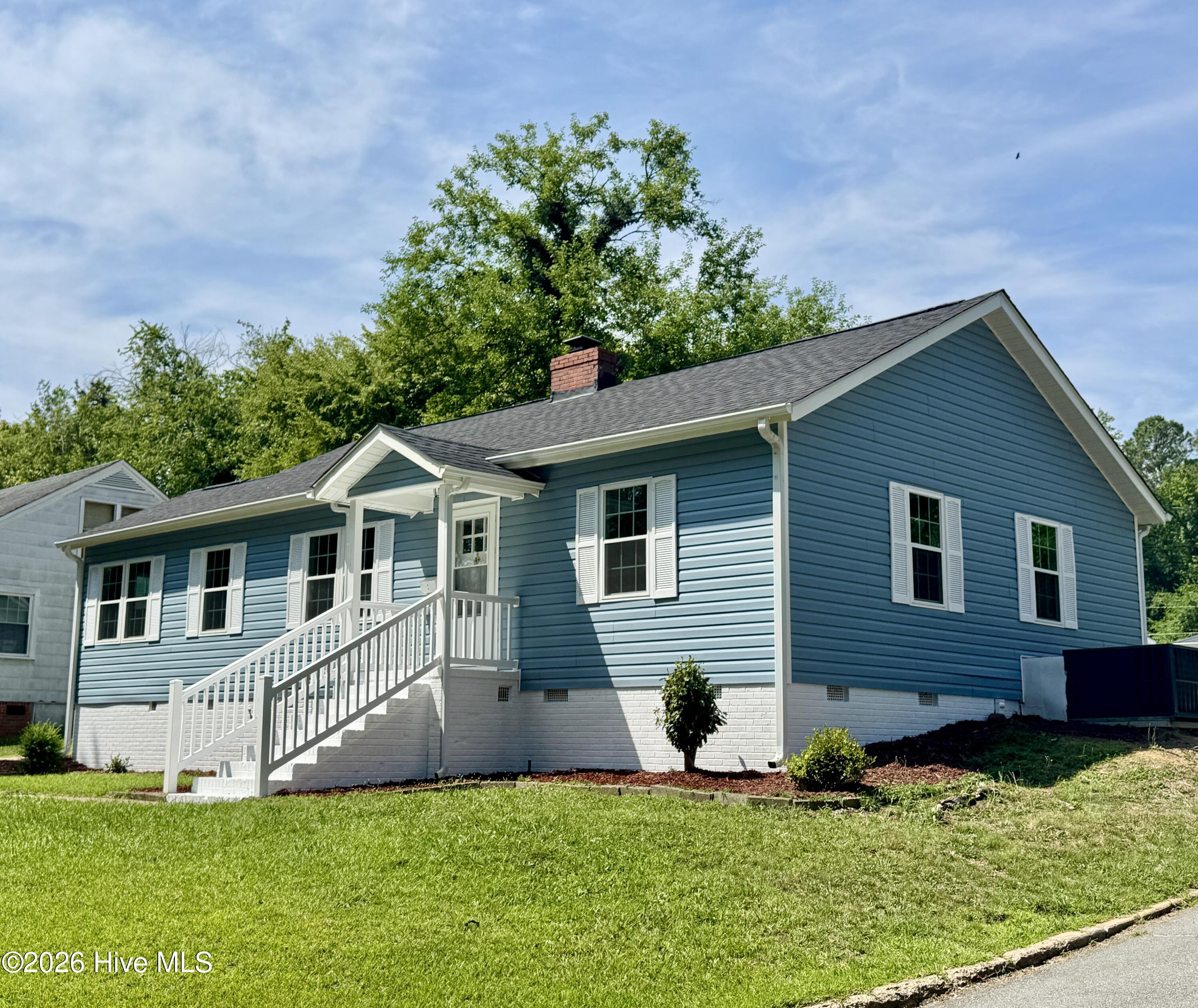 2 Fewell Avenue Property Photo 2