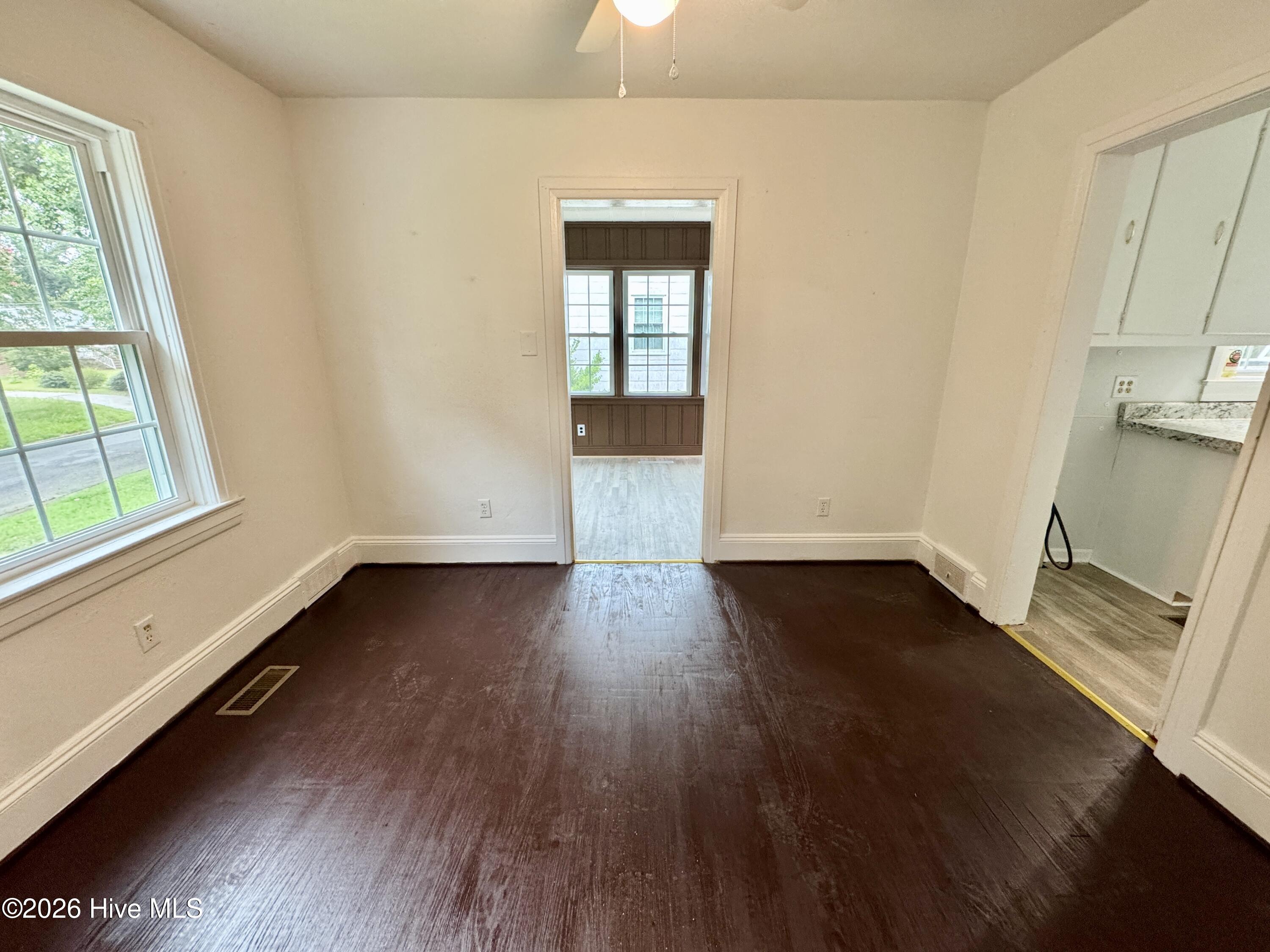 2 Fewell Avenue Property Photo 8