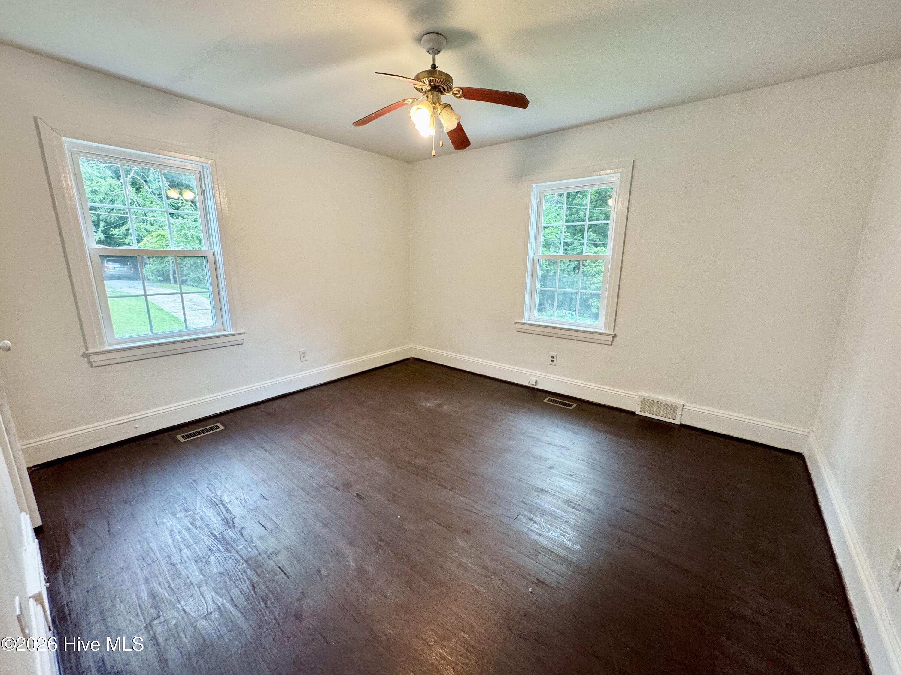 2 Fewell Avenue Property Photo 9