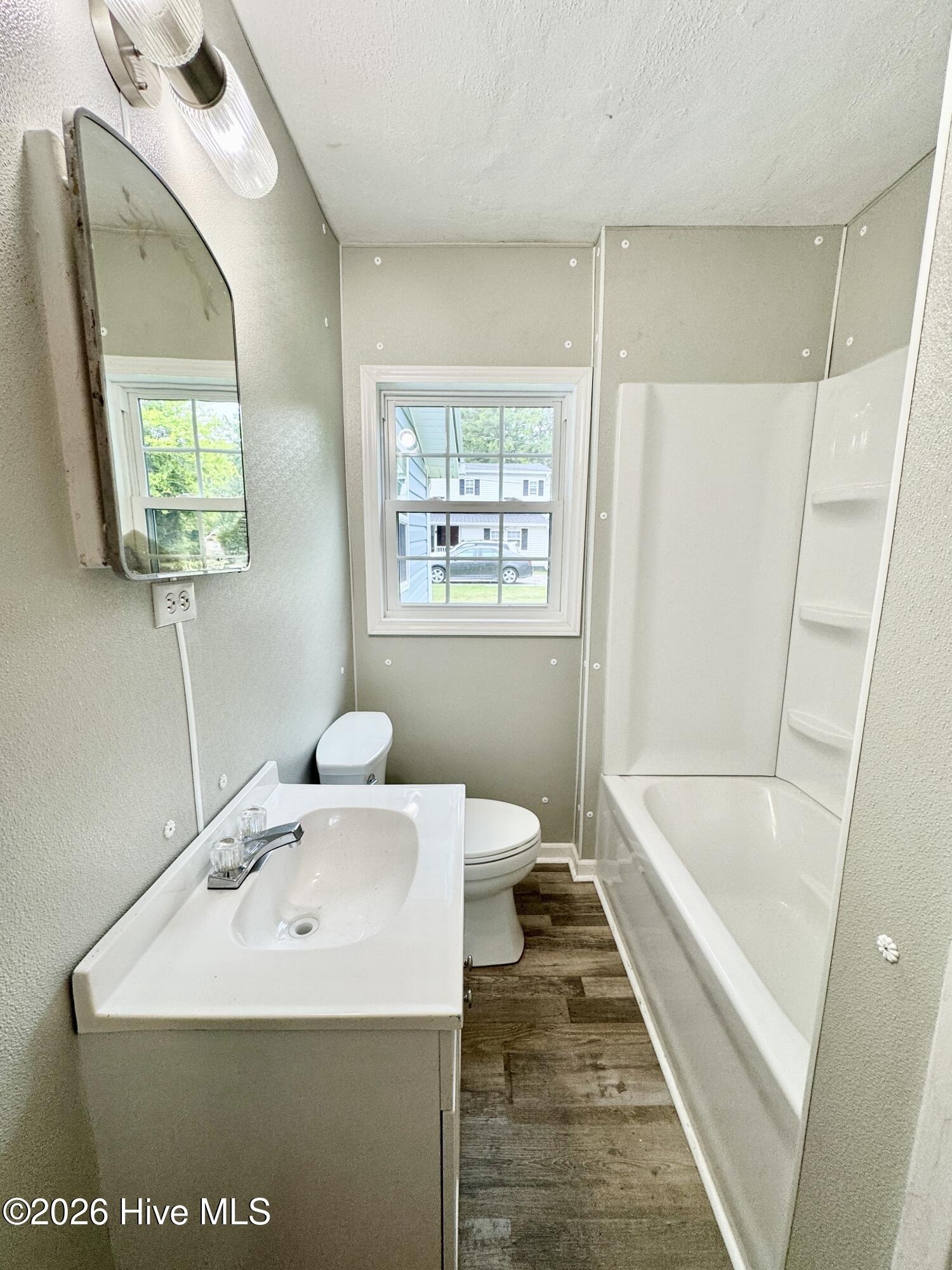 2 Fewell Avenue Property Photo 11