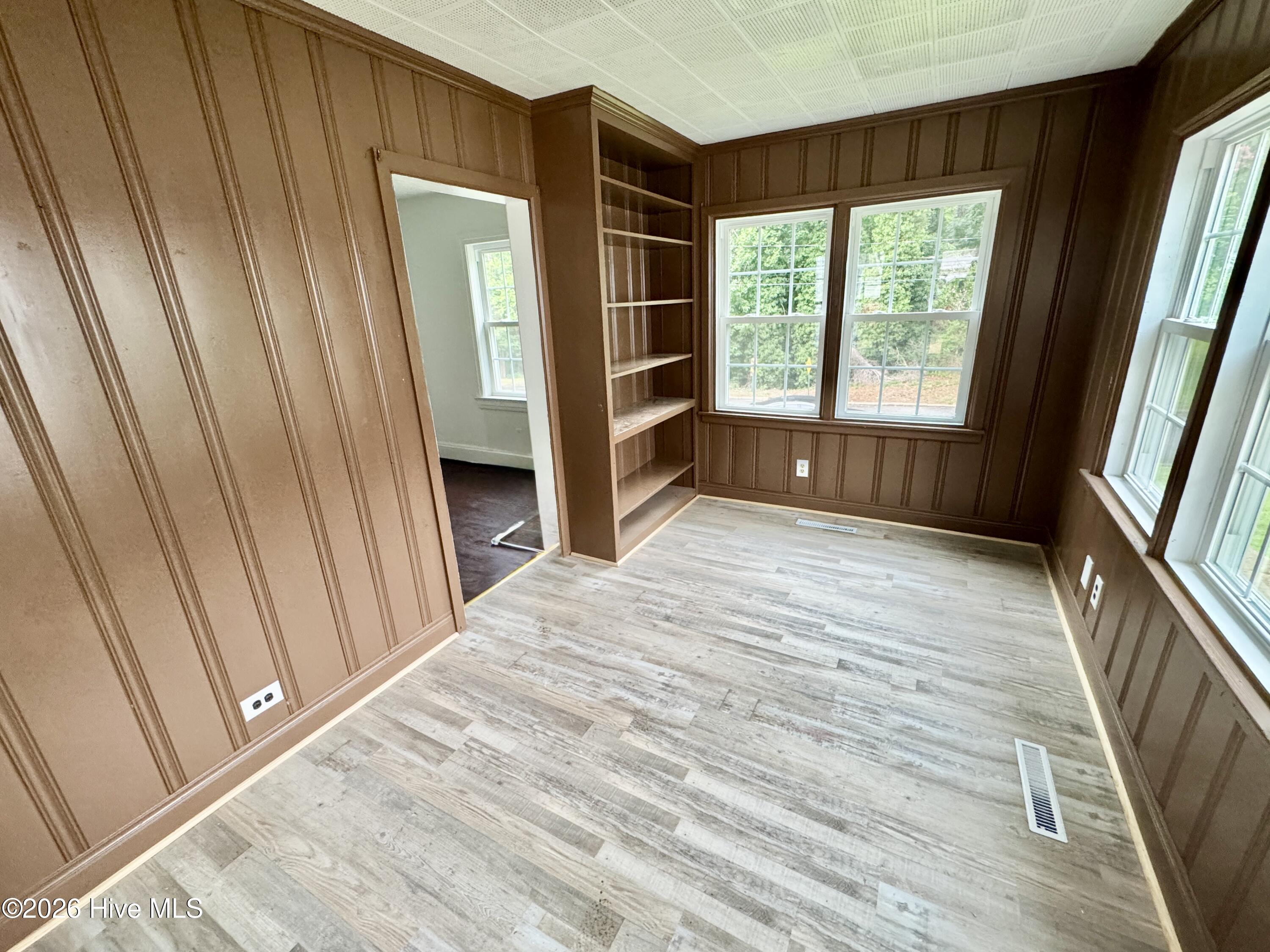 2 Fewell Avenue Property Photo 15
