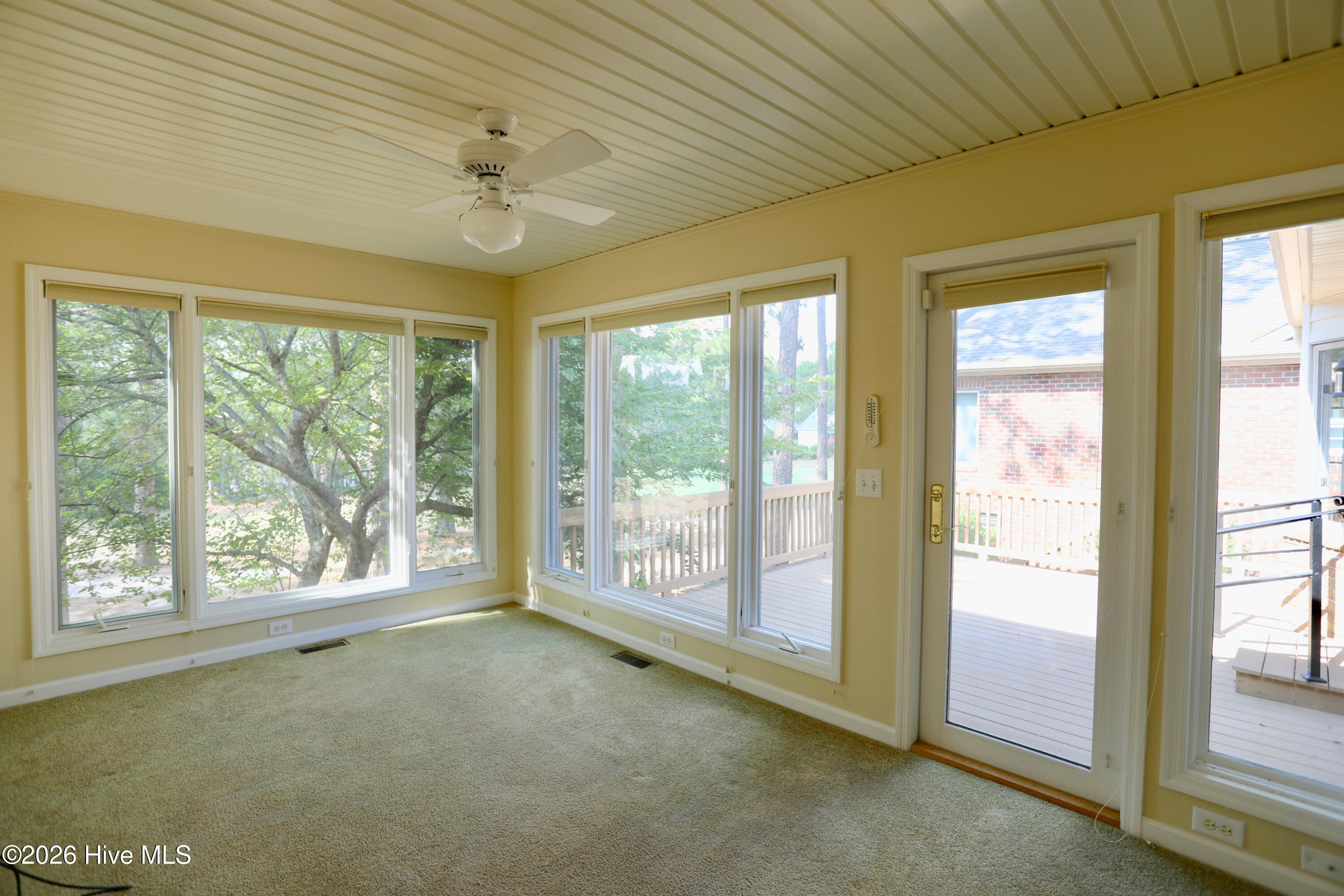 160 Hunter Trail Property Photo 11