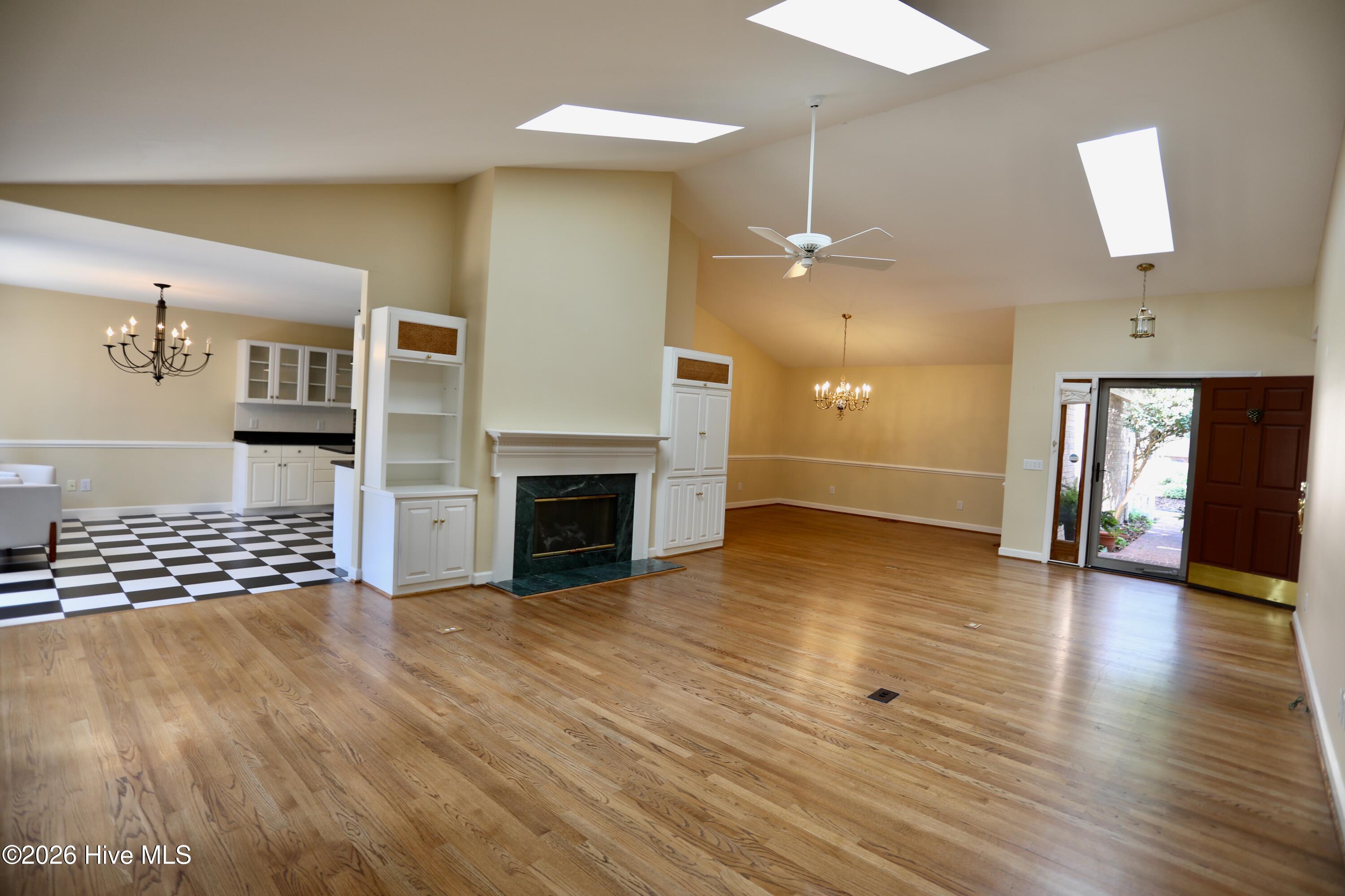160 Hunter Trail Property Photo 12