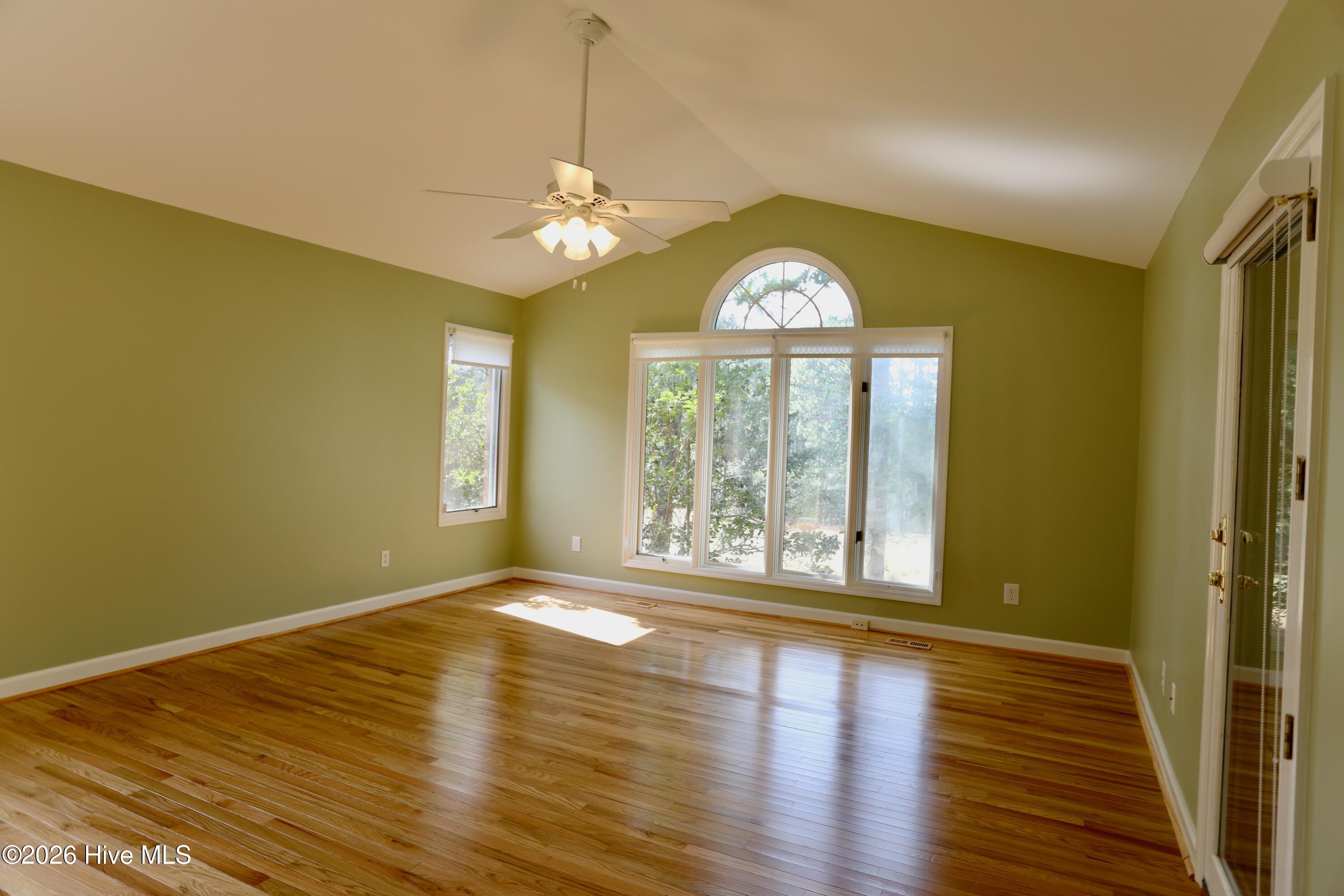 160 Hunter Trail Property Photo 33