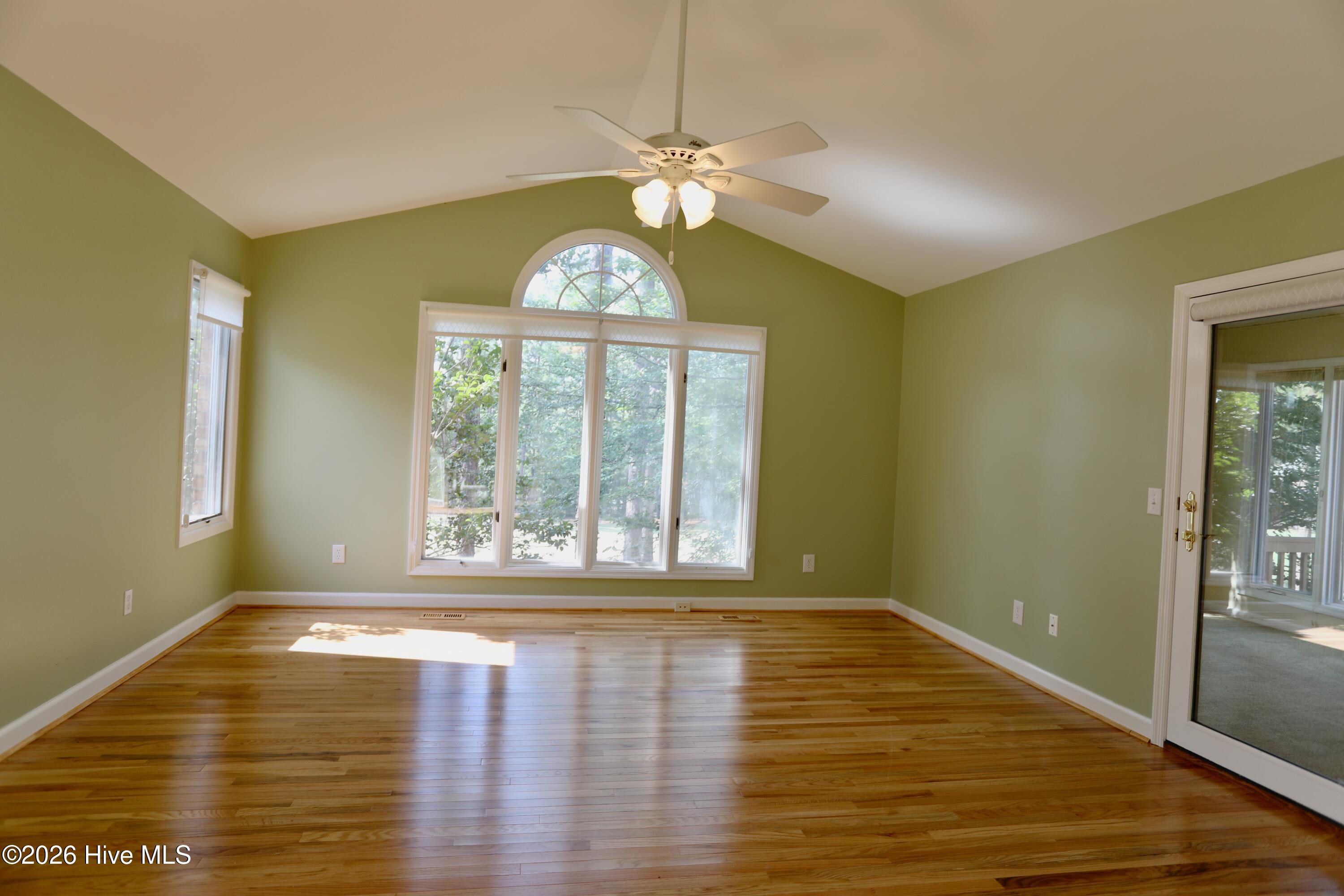 160 Hunter Trail Property Photo 34