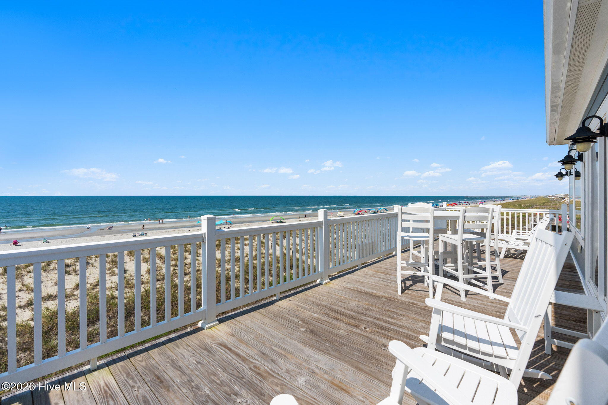 2617 E Beach Drive Property Photo 4