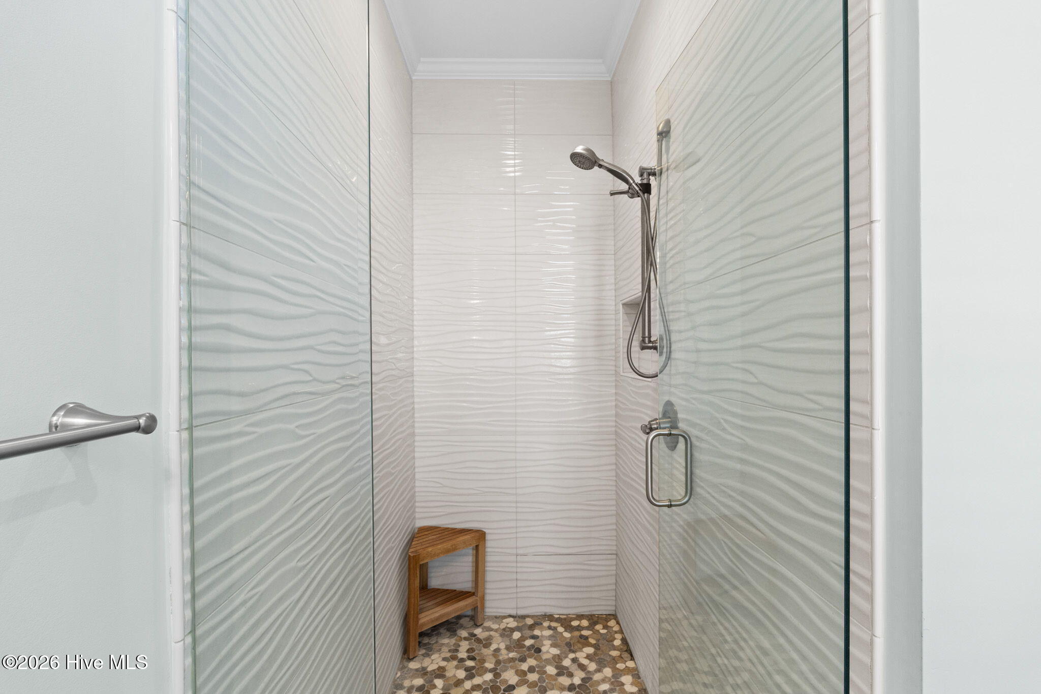 2617 E Beach Drive Property Photo 27