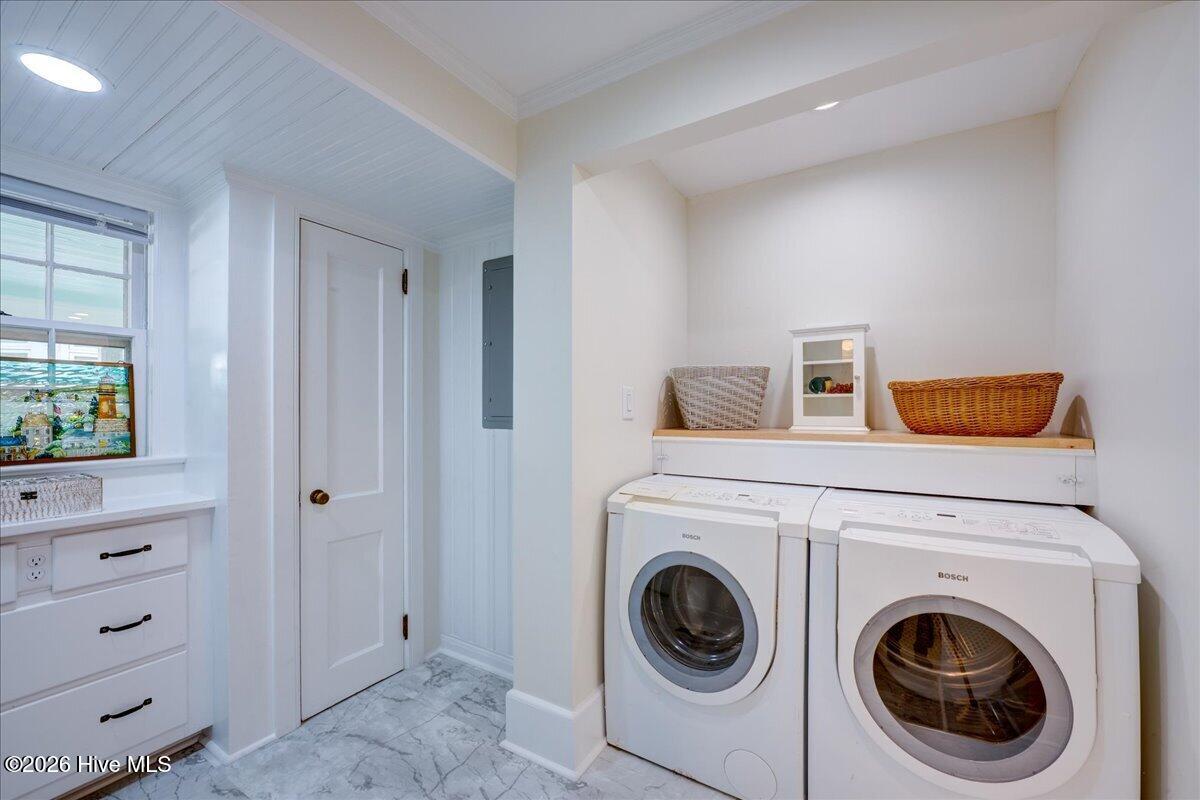 405 Hancock Street Property Photo 18