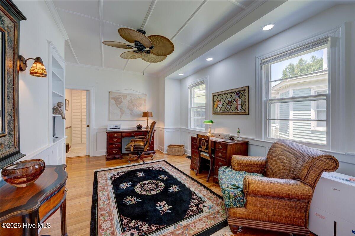 405 Hancock Street Property Photo 22