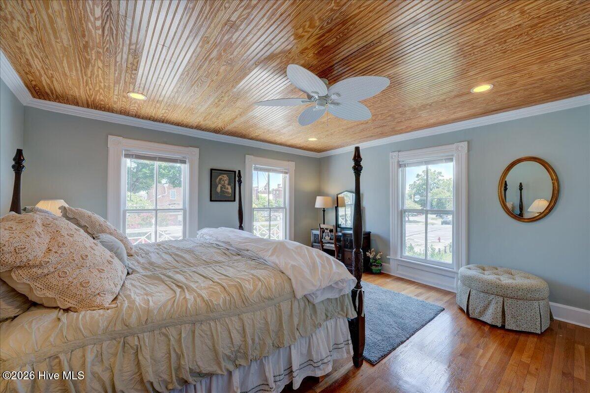 405 Hancock Street Property Photo 27
