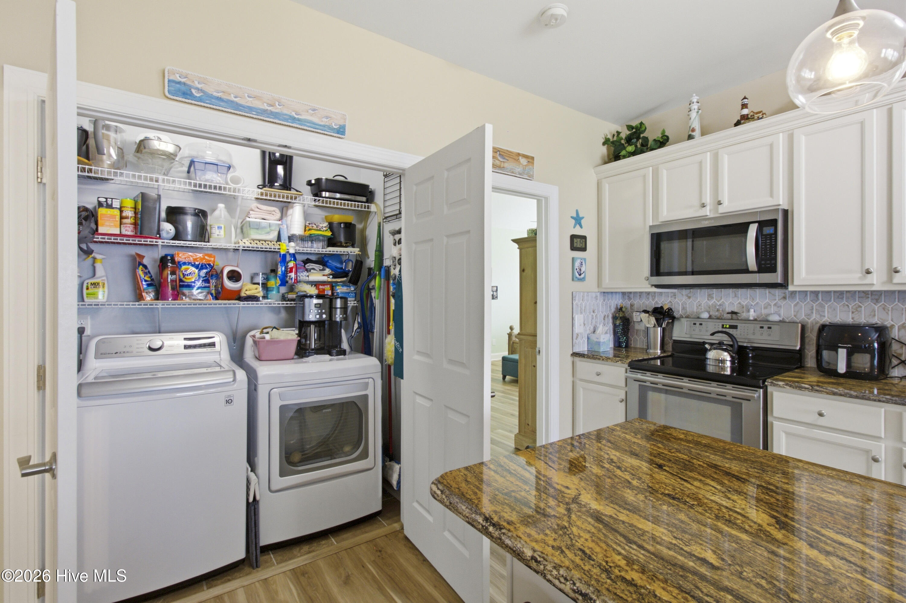 303 Baffle Court Property Photo 18