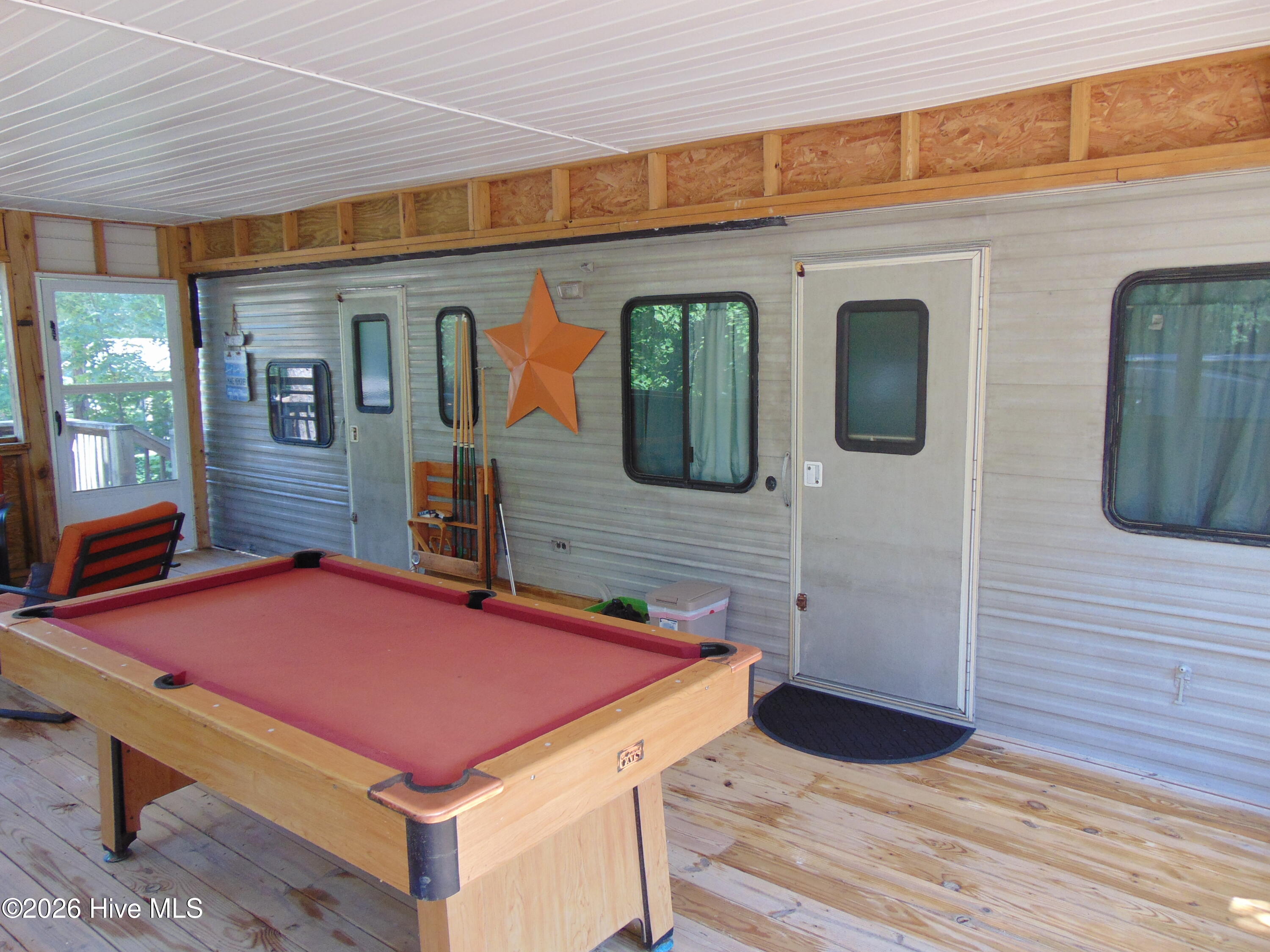 110 Cimarron Drive Property Photo 8