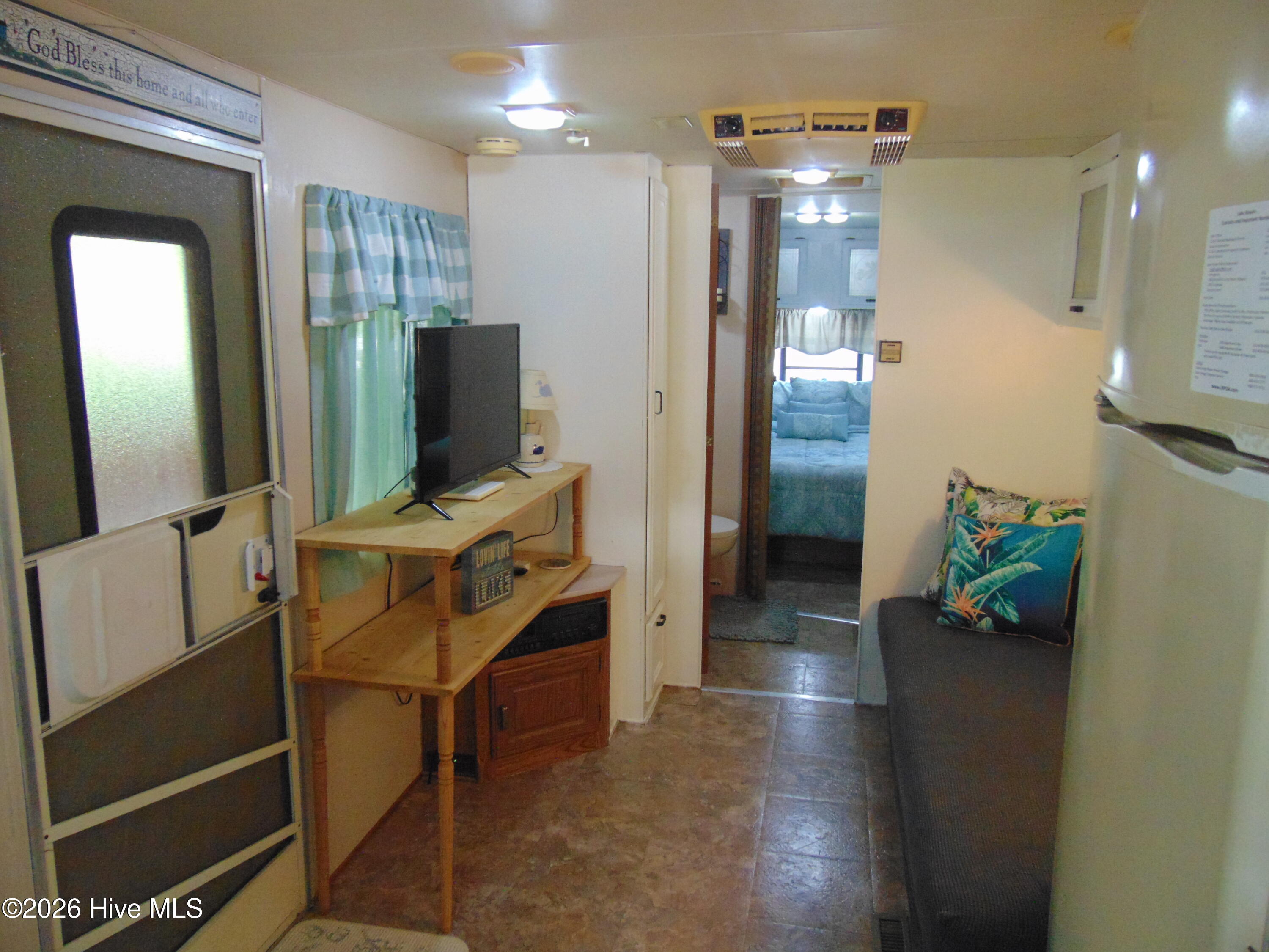 110 Cimarron Drive Property Photo 9