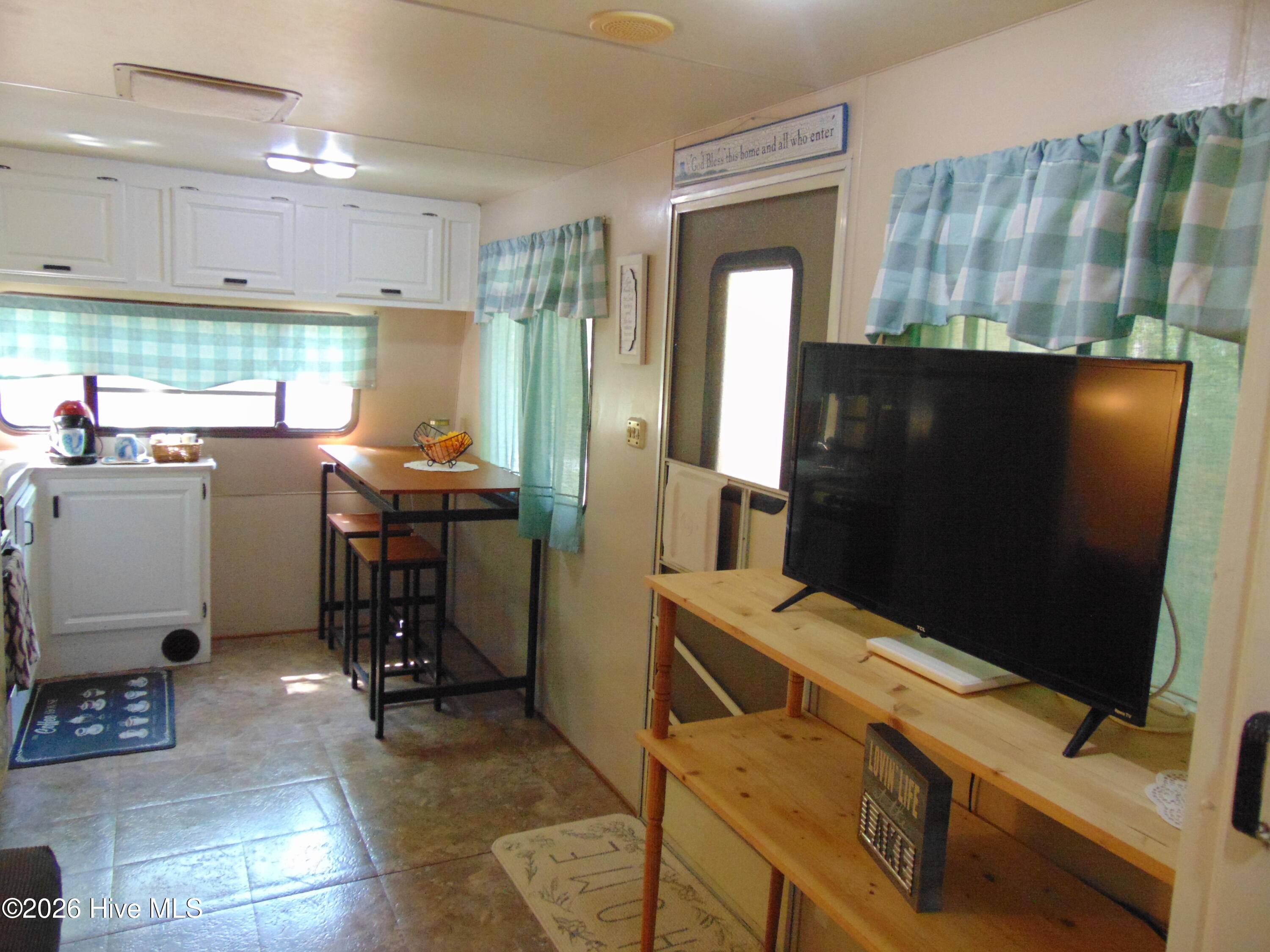 110 Cimarron Drive Property Photo 12