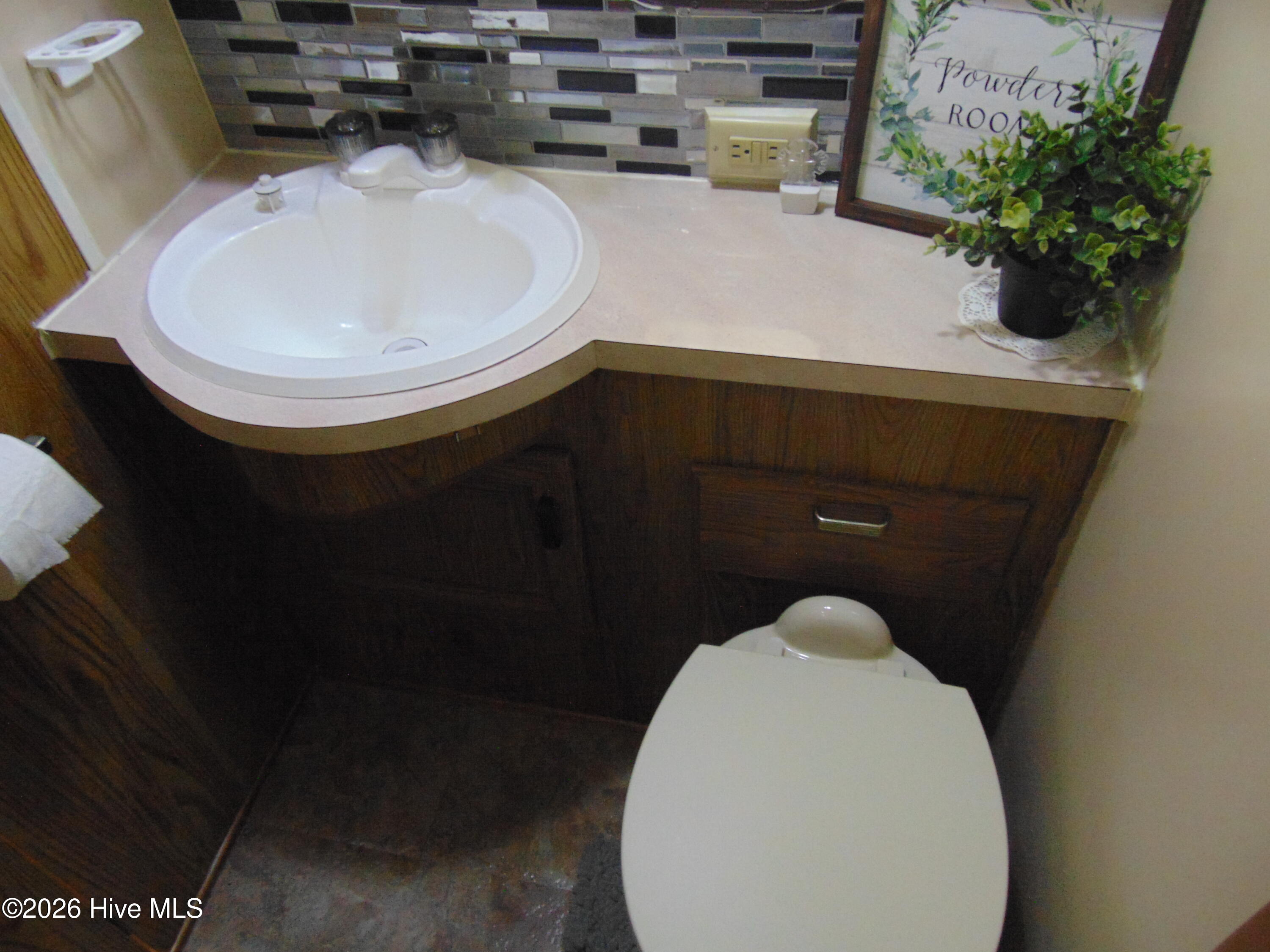 110 Cimarron Drive Property Photo 15