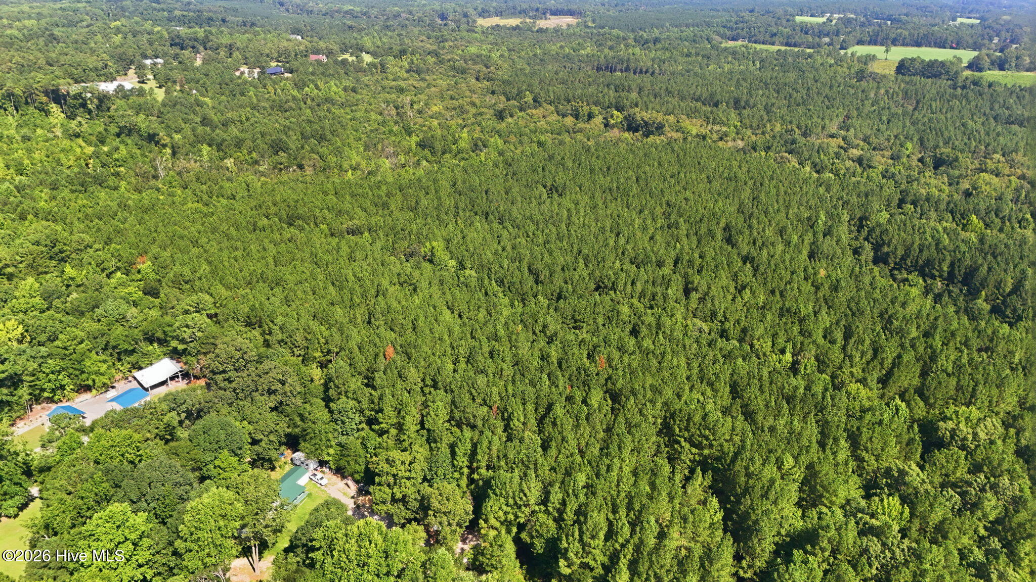 Off Pats Road Property Photo 3