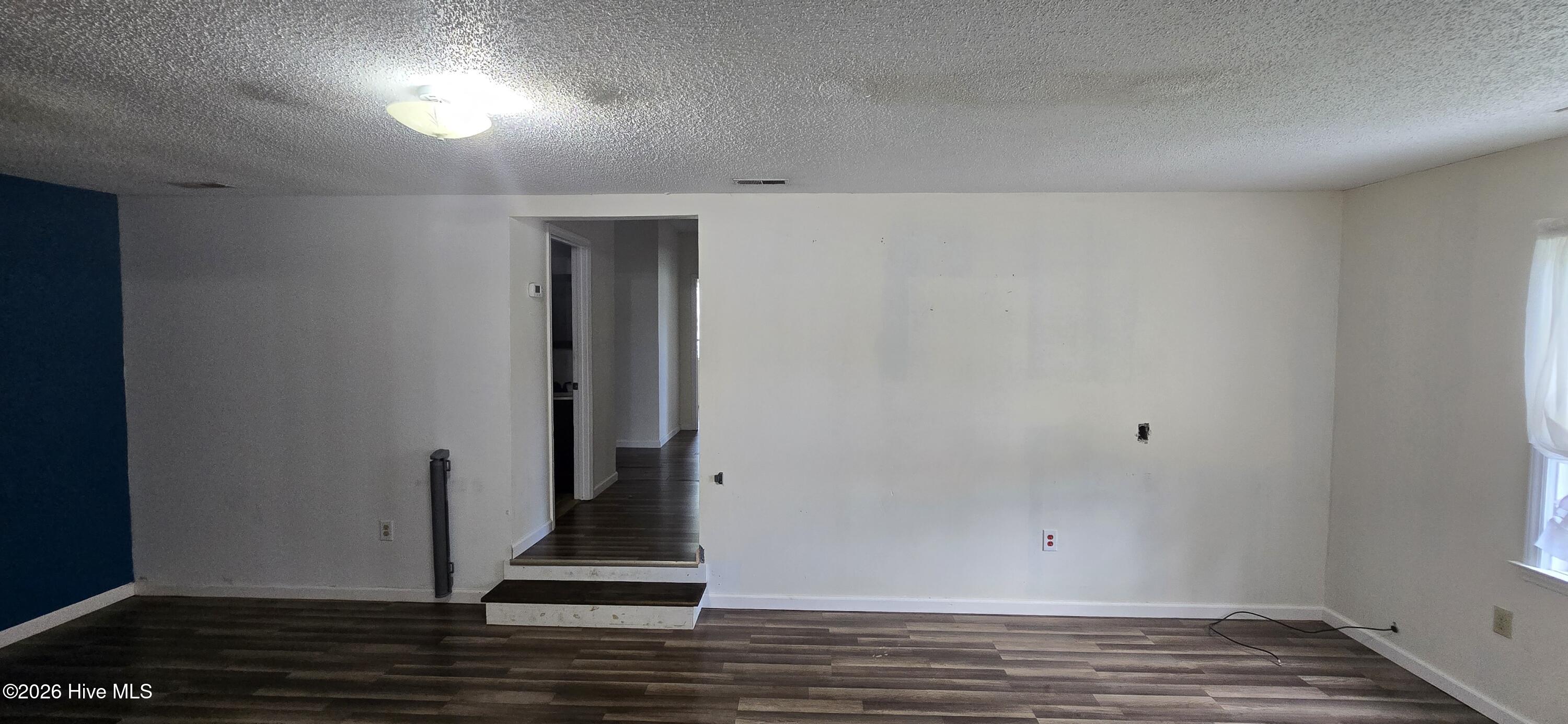 24034 N Nc 33 Highway E Property Photo 11