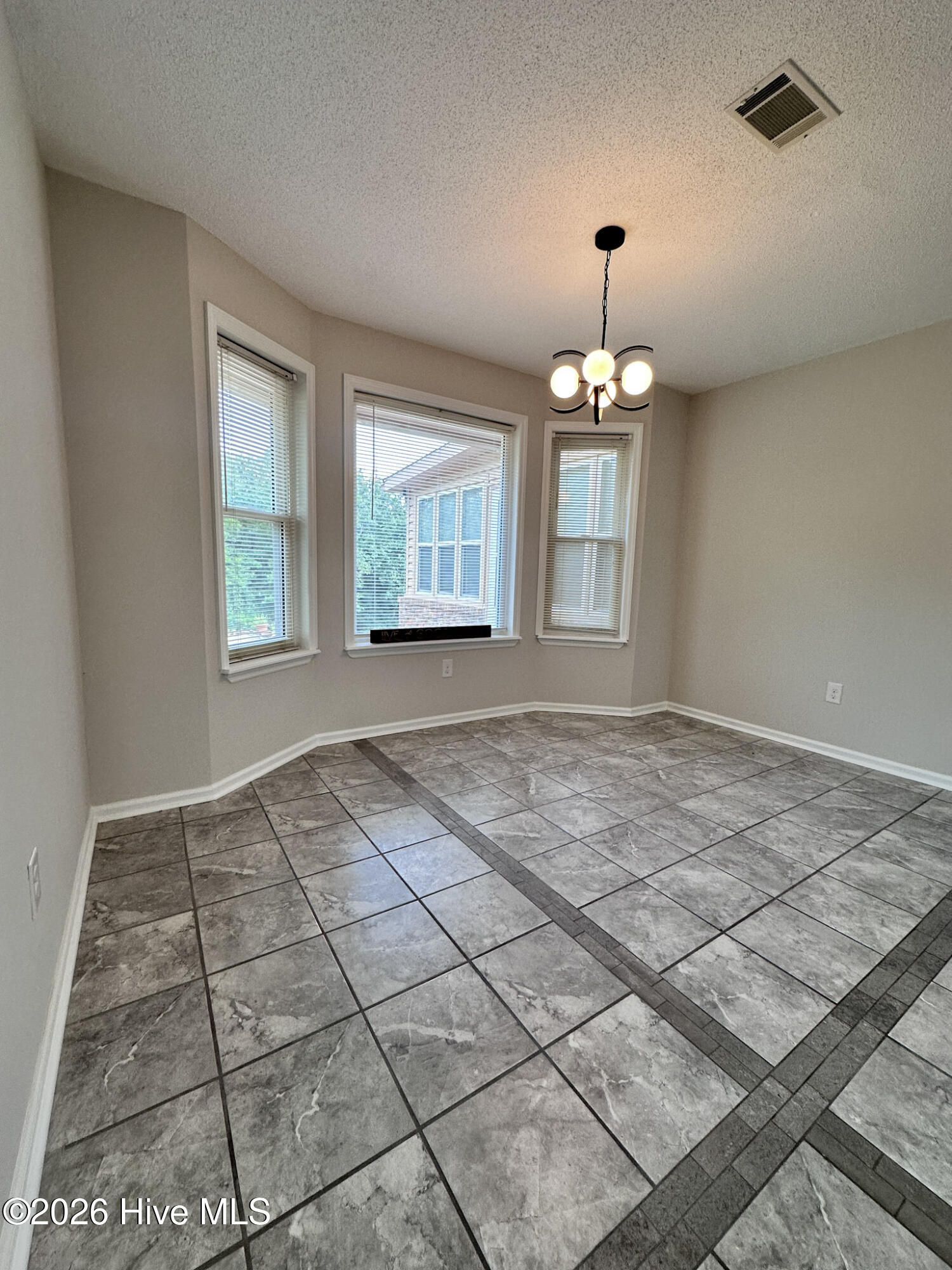 4028 Marshall Street Property Photo 20