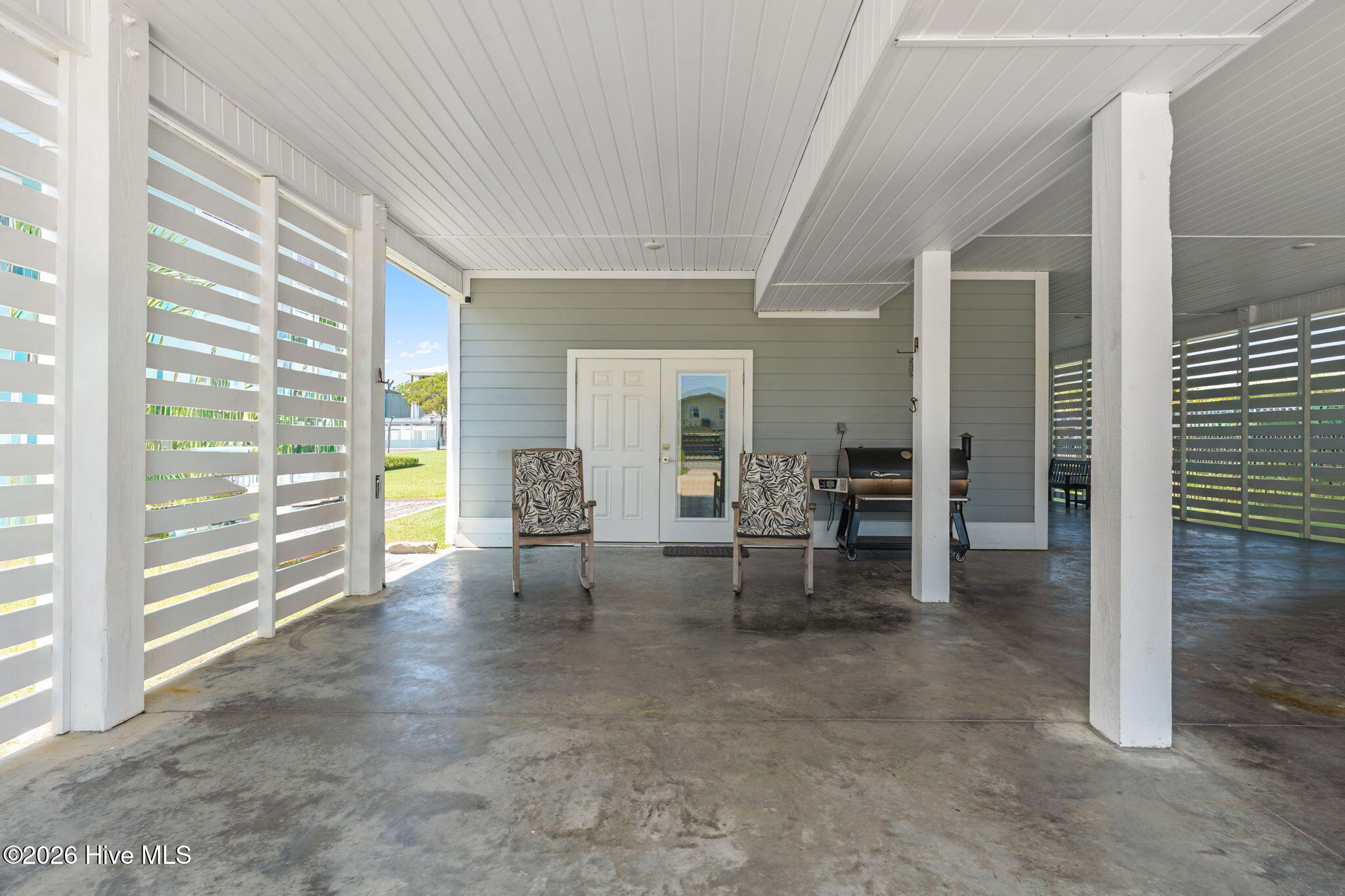 3214 E Dolphin Drive Property Photo 52